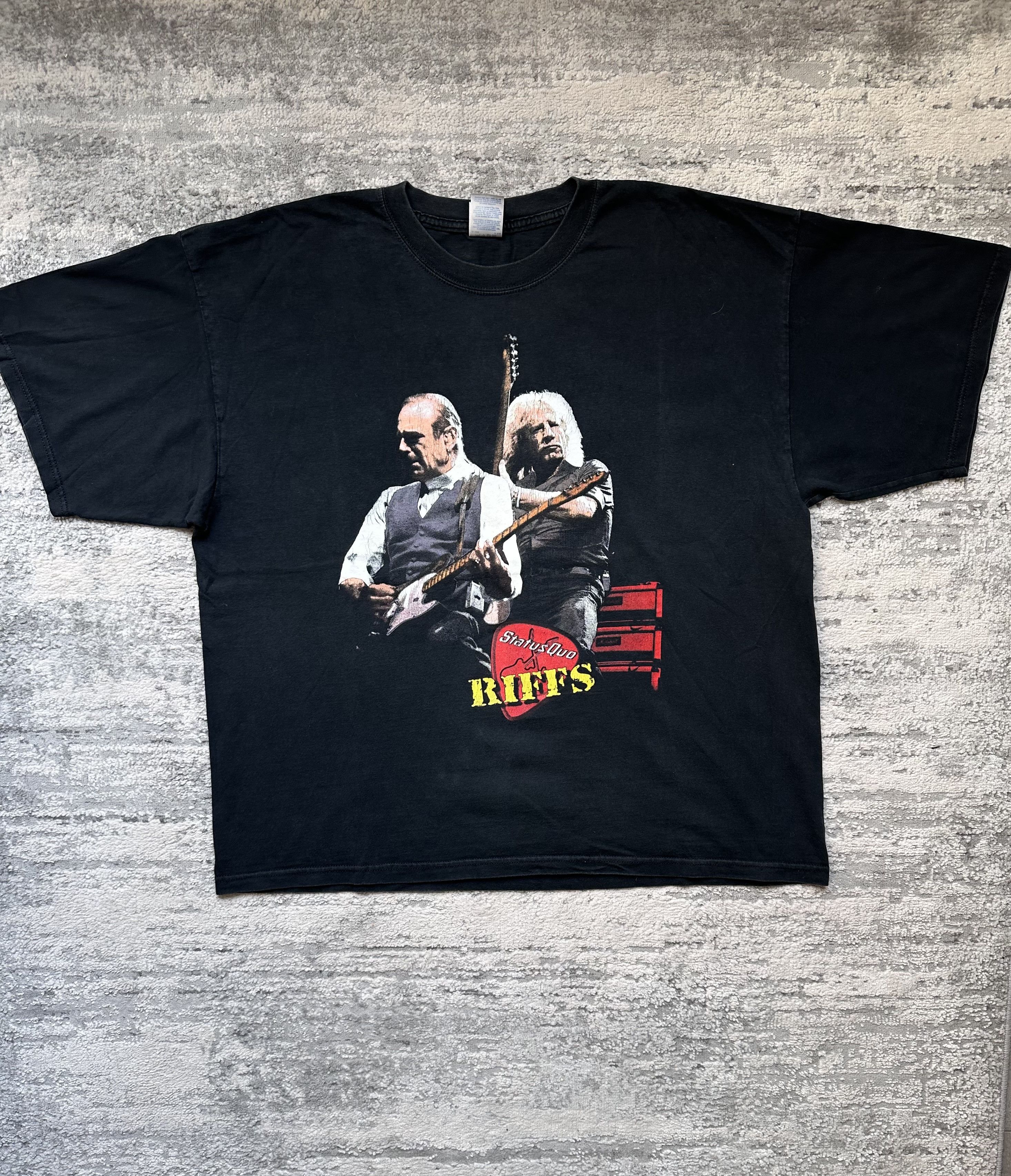 Band Tees Status Quo vintage t shirt Size US XXL / EU 58 / 5 - 1 Thumbnail