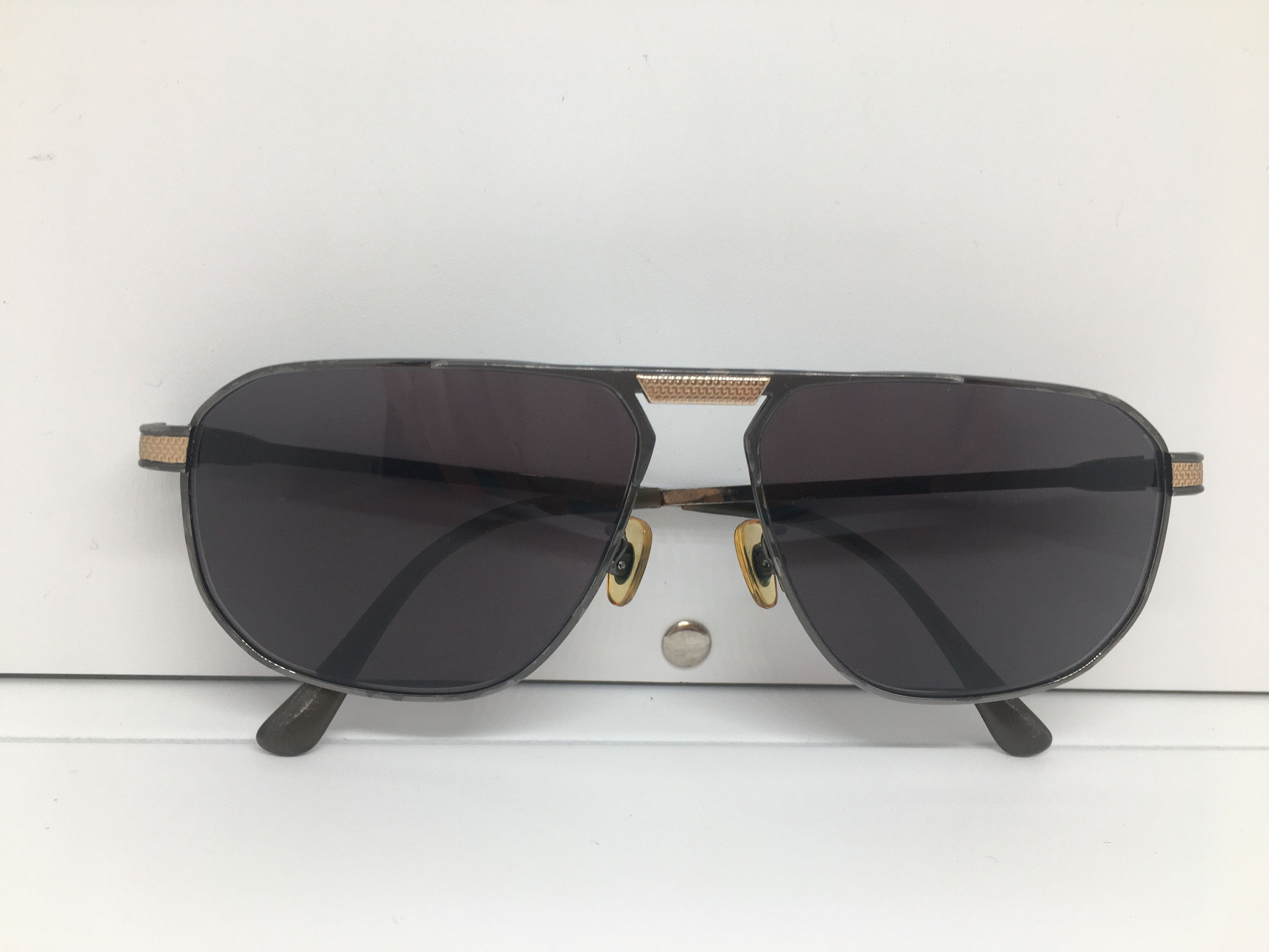 Tonino Lamborghini Vintage TONINO LAMBORGHINI TITANIUM Sunglasses FRAME Size ONE SIZE - 8 Thumbnail
