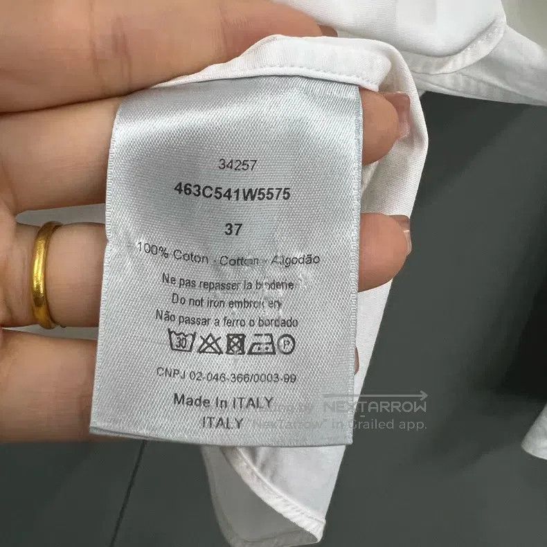 Dior Dior Size37 White neckline embroidered shirt Size US XXS / EU 40 - 3 Thumbnail