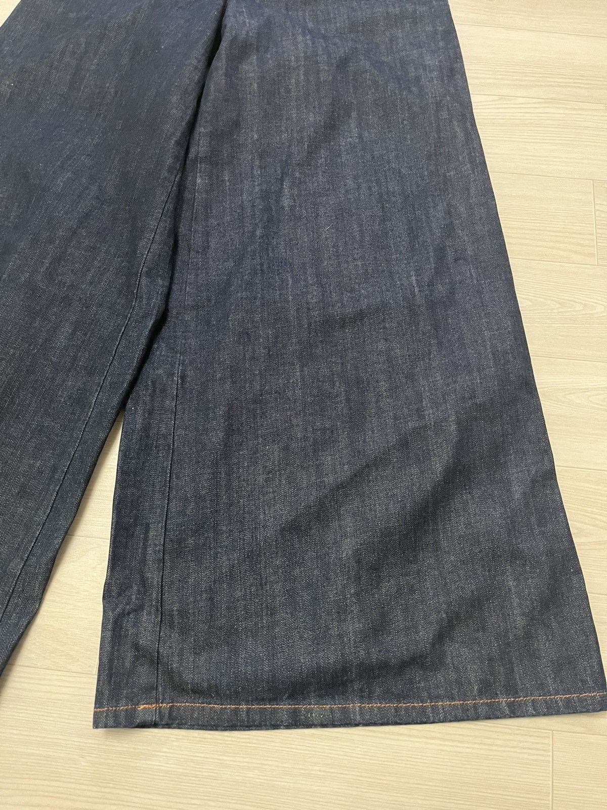 Jean Paul Gaultier 27 Jean Paul Gaultier belted leather Super wide denim pants Size US 30 / EU 46 - 2 Thumbnail