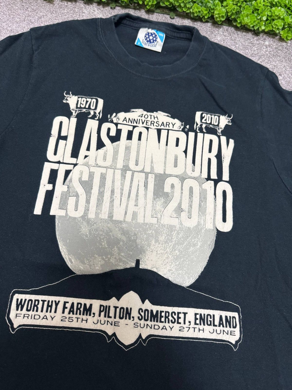 Band Tees Vintage 2010 Glastonbury Festival Rare Shirt Rock Music Size US S / EU 44-46 / 1 - 6 Thumbnail