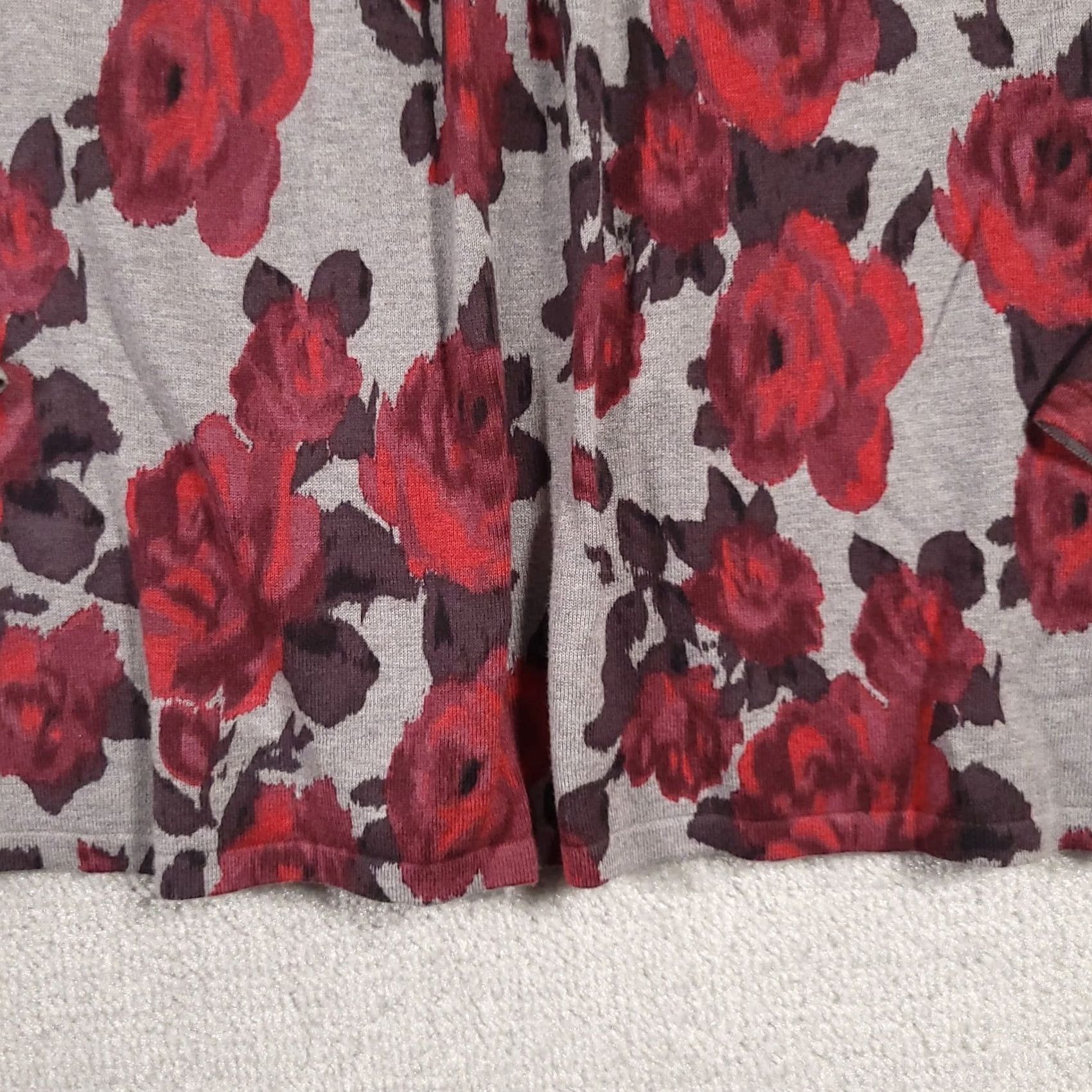 Talbots VINTAGE Talbots Shirt Women PL Petite Large Gray Floral Scoop Neck Long Sleeve Size L / US 10 / IT 46 - 4 Thumbnail