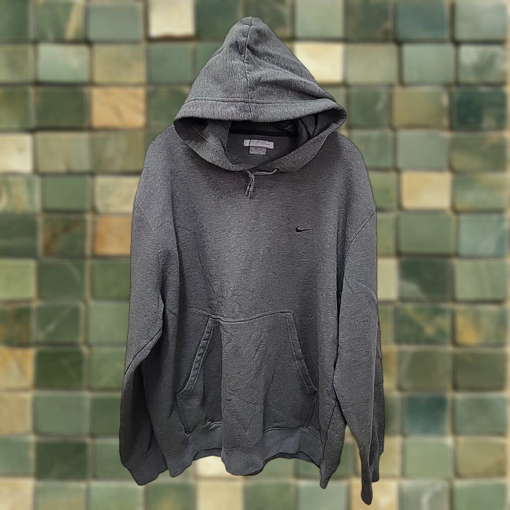 Nike VINTAGE Nike Sweatshirt Hoodie Pullover Hooded Long Sleeve Mens XL Gray Cotton Polyester Embroidered Solid Fall Winter Mens XL Size US XL / EU 56 / 4 - 1 Thumbnail
