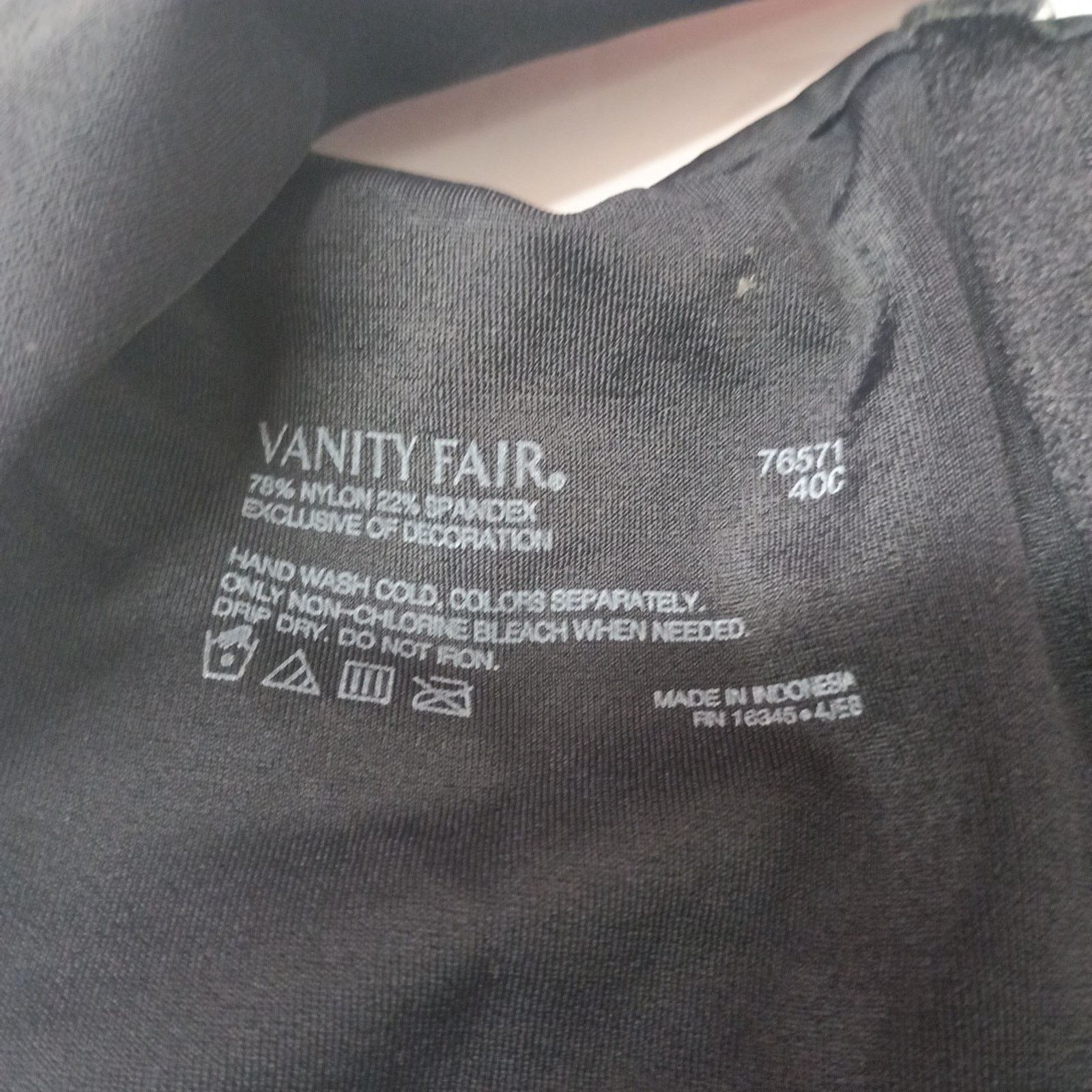 Other Vanity Fair Radiant Collection Underwire Bra Black Size 40C Size ONE SIZE - 4 Thumbnail