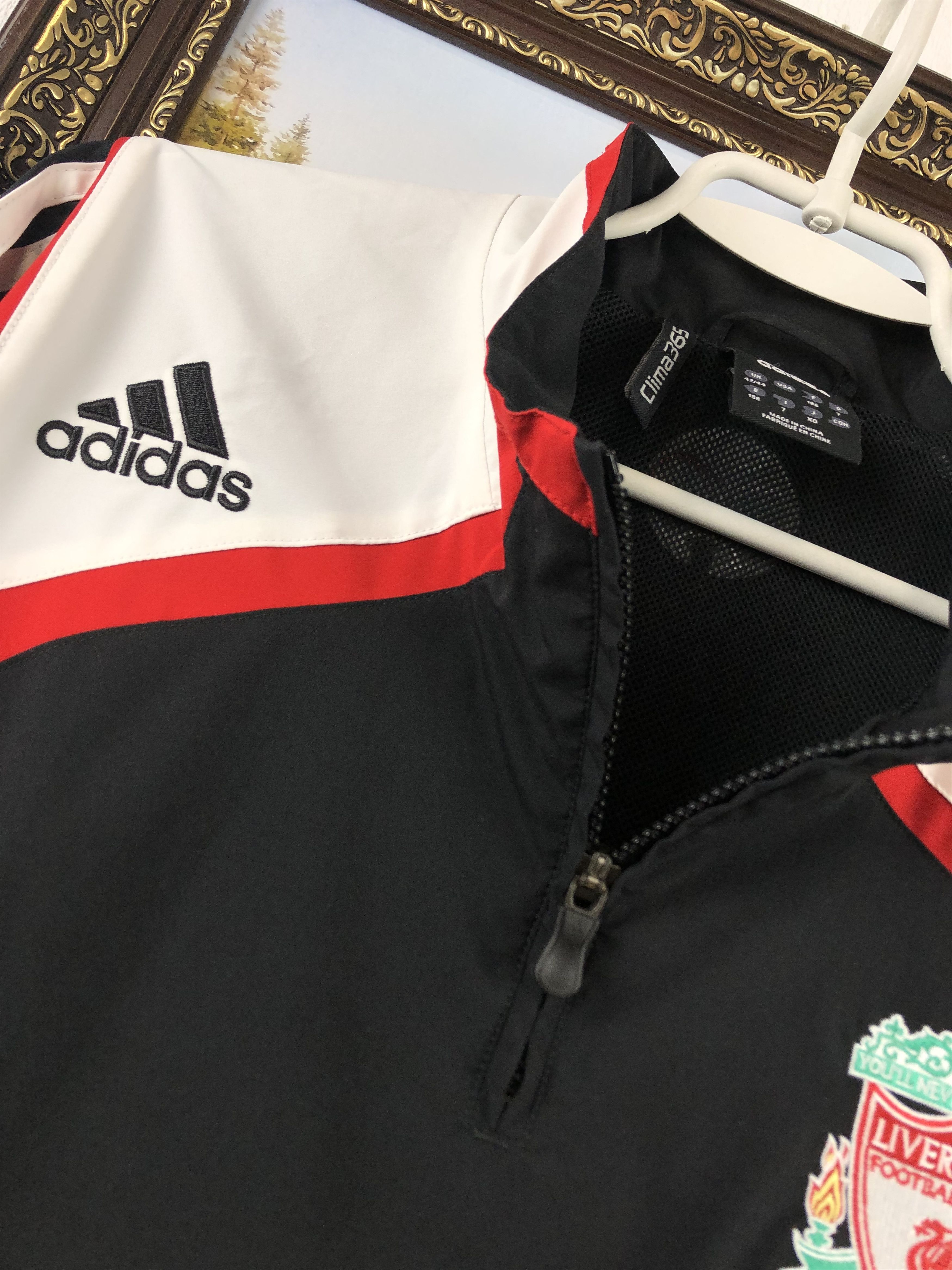 Adidas Vintage Adidas FC Liverpool Football Jacket Track Top Men Size US XL / EU 56 / 4 - 6 Thumbnail