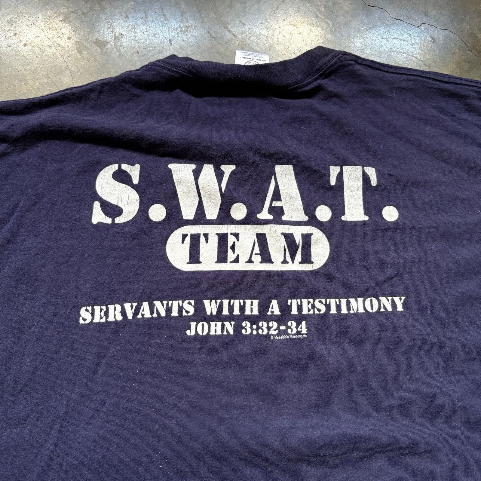 Vintage Vintage SWAT Jesus Parody T-shirt Size US XL / EU 56 / 4 - 5 Thumbnail