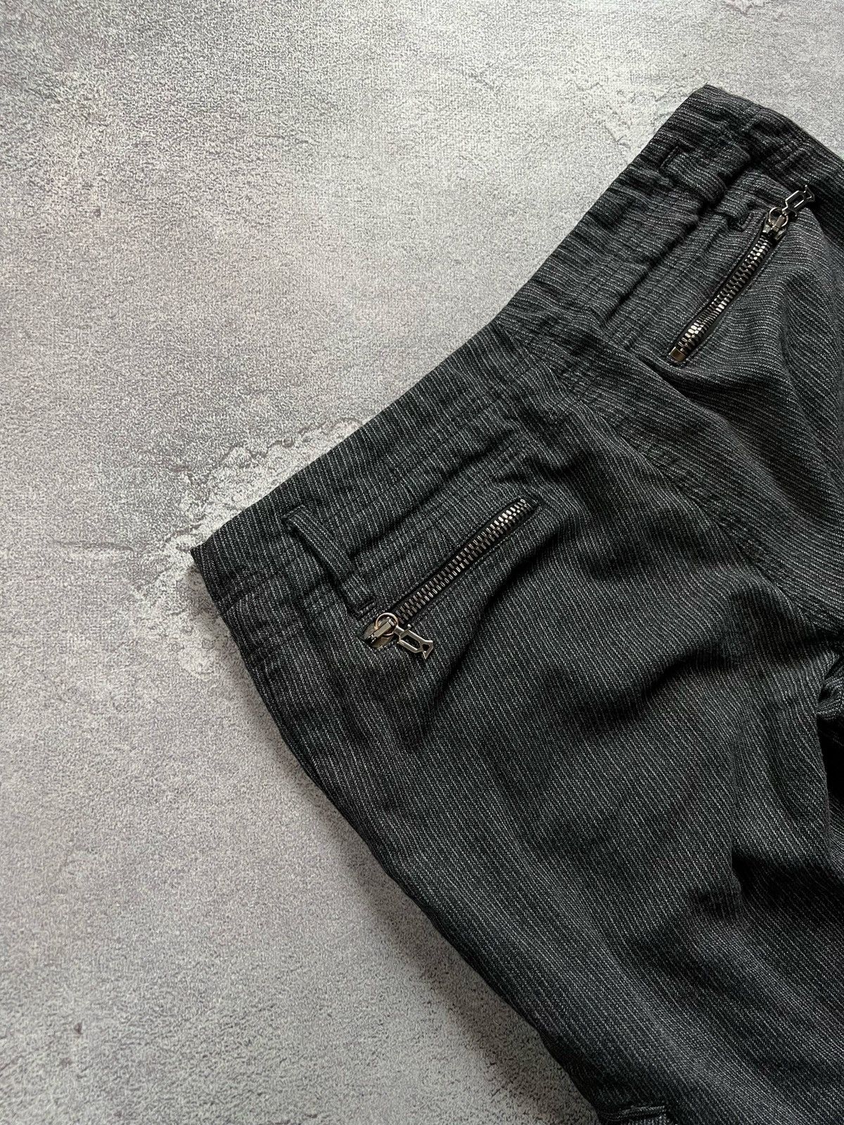 John Galliano John Galliano Wool Cargo Pants Zip Cuffs Trousers Size 42 Size 28" / US 6 / IT 42 - 6 Thumbnail