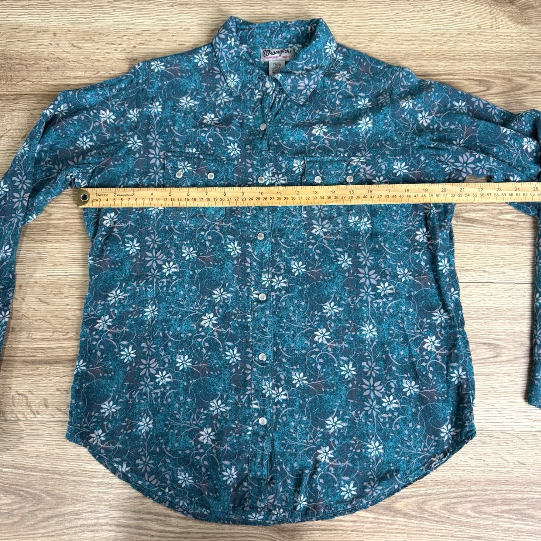 Wrangler WRANGLER Long Sleeve Button-Up Shirt Teal Floral Snap Down Size L Womens Size L / US 10 / IT 46 - 5 Thumbnail
