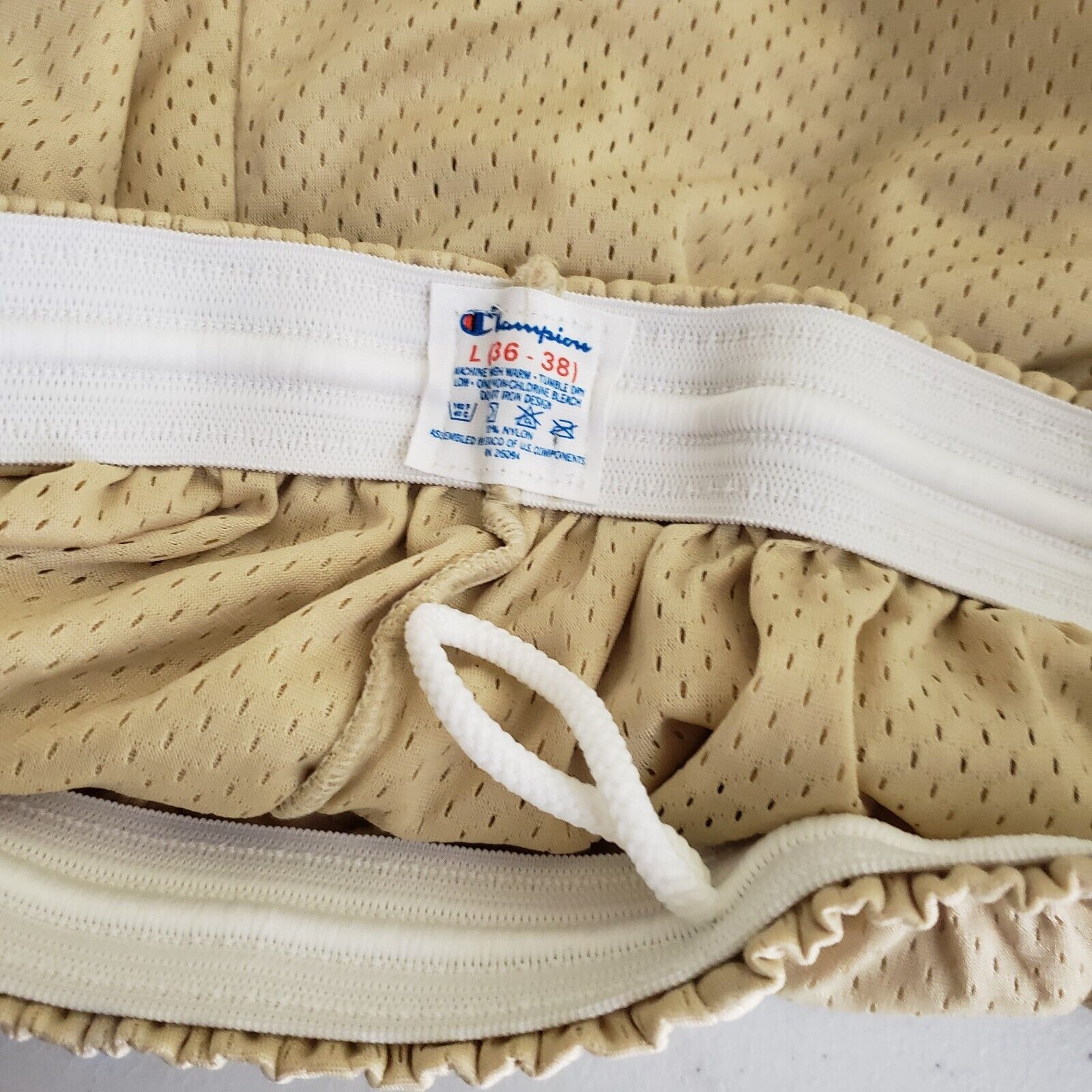 Champion Vtg Champion Marquette Mesh Shorts 36-38 Drawstring NCAA Size US 36 / EU 52 - 3 Thumbnail