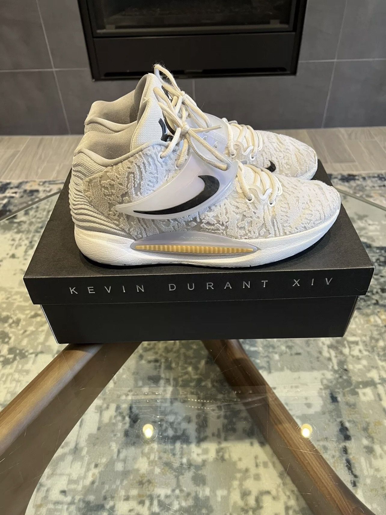 Nike KD 14 - Size 11.5 - “Home” Size US 11.5 / EU 44-45 - 2 Thumbnail