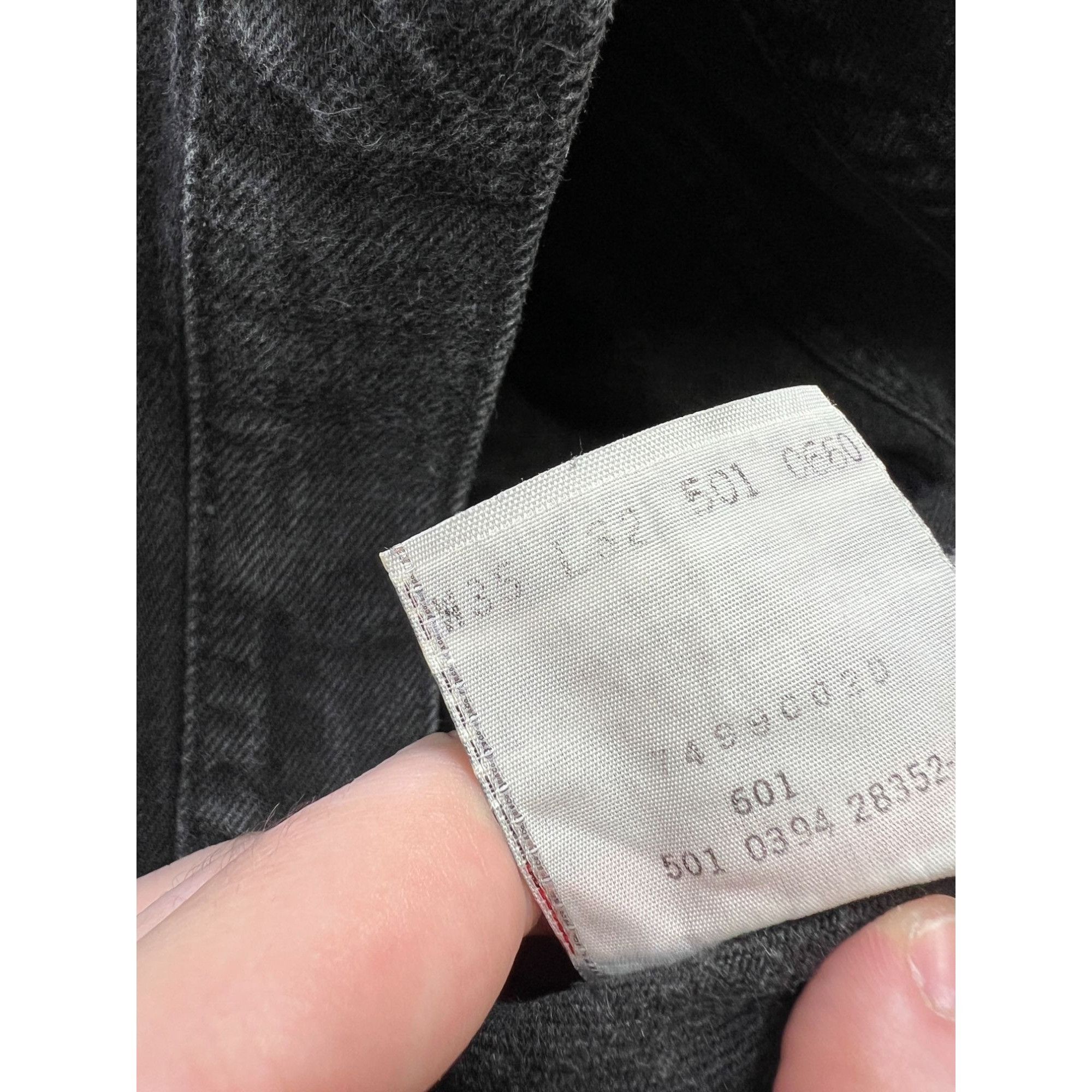 Levi's Levi’s 501 Made in USA Stonewashed Denim Jeans (Y0939) Size US 35 - 8 Thumbnail