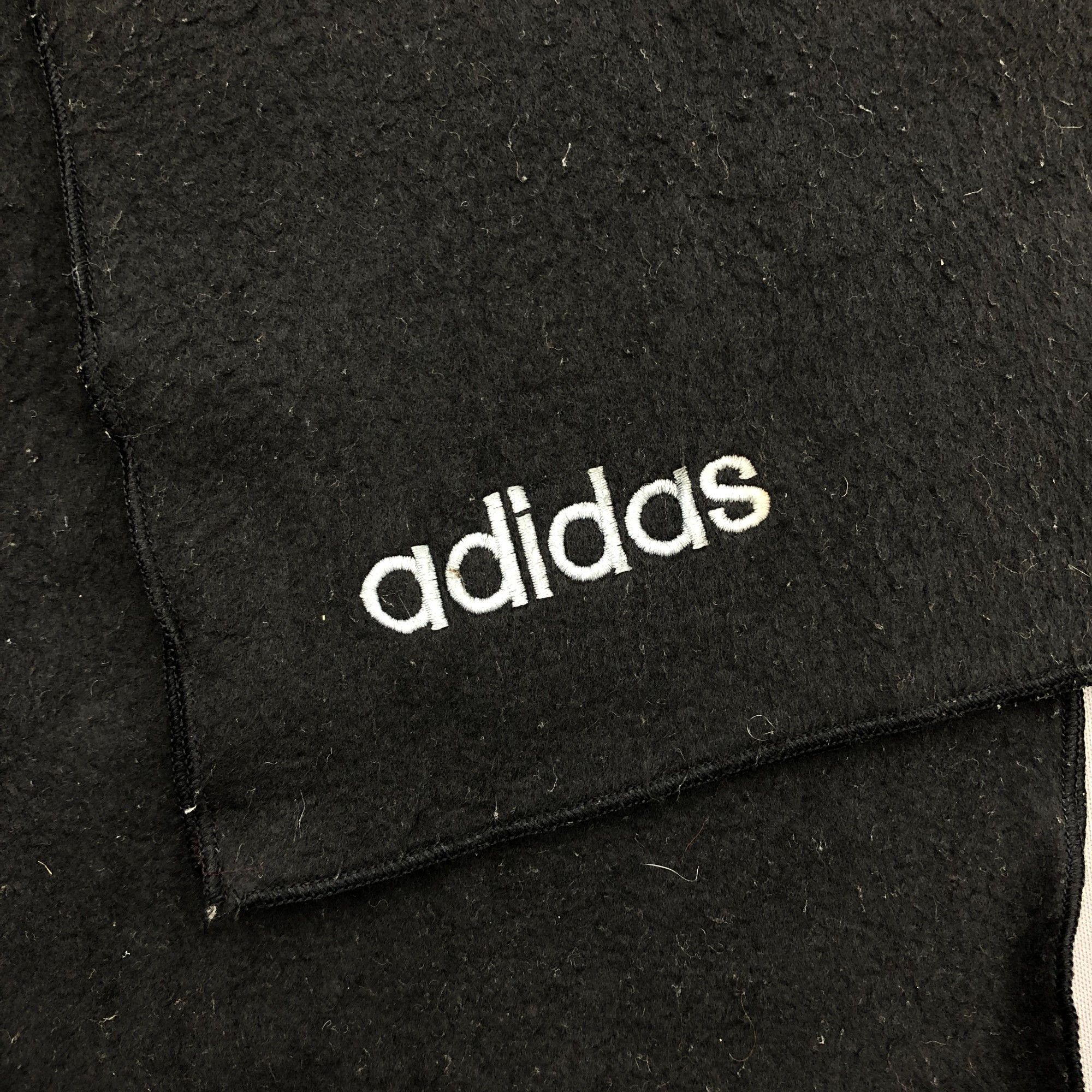 Adidas Vintage Adidas Scarf Muffler Fleece Wool Cashmere Scarves Size ONE SIZE - 4 Thumbnail