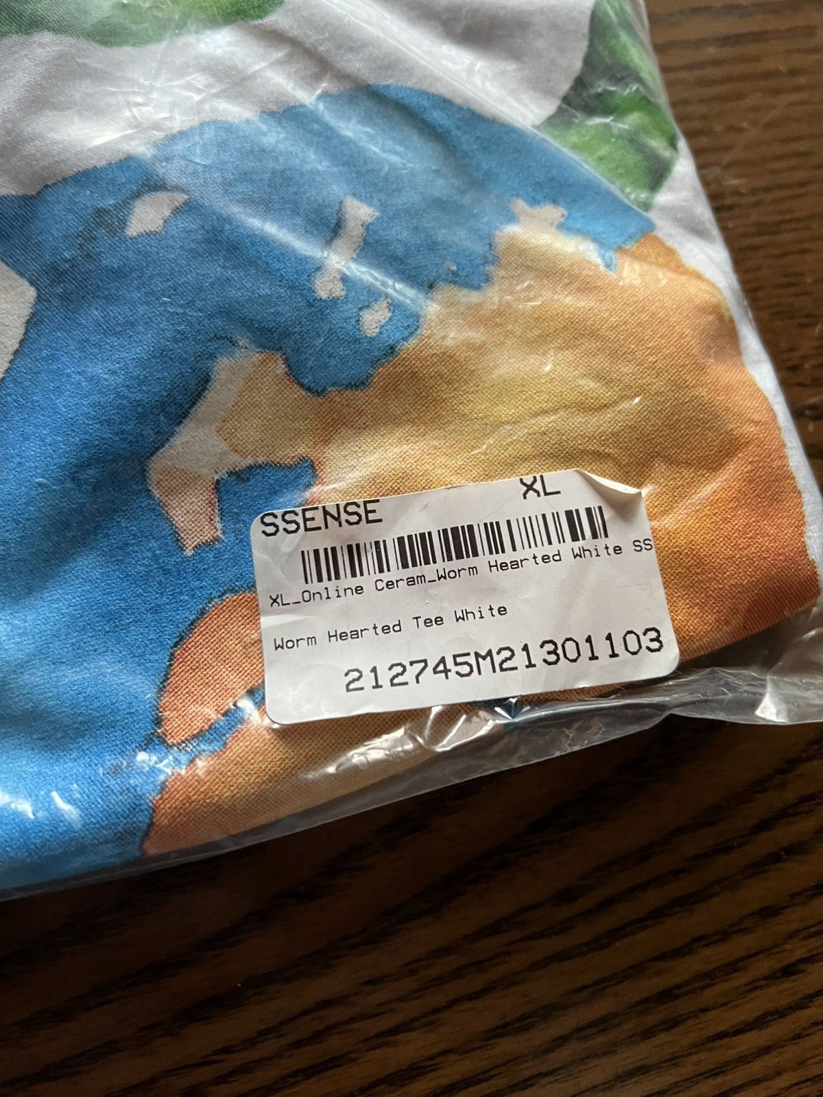 Online Ceramics Online Ceramics Worm Hearted Tee Size US XL / EU 56 / 4 - 2 Thumbnail