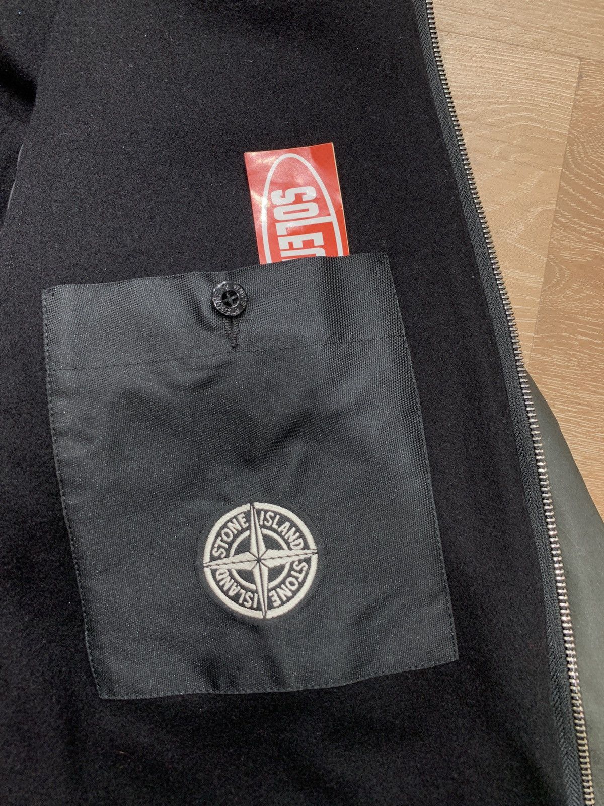 Stone Island Stone island liquid reflective jacket rare Size US M / EU 48-50 / 2 - 14 Thumbnail