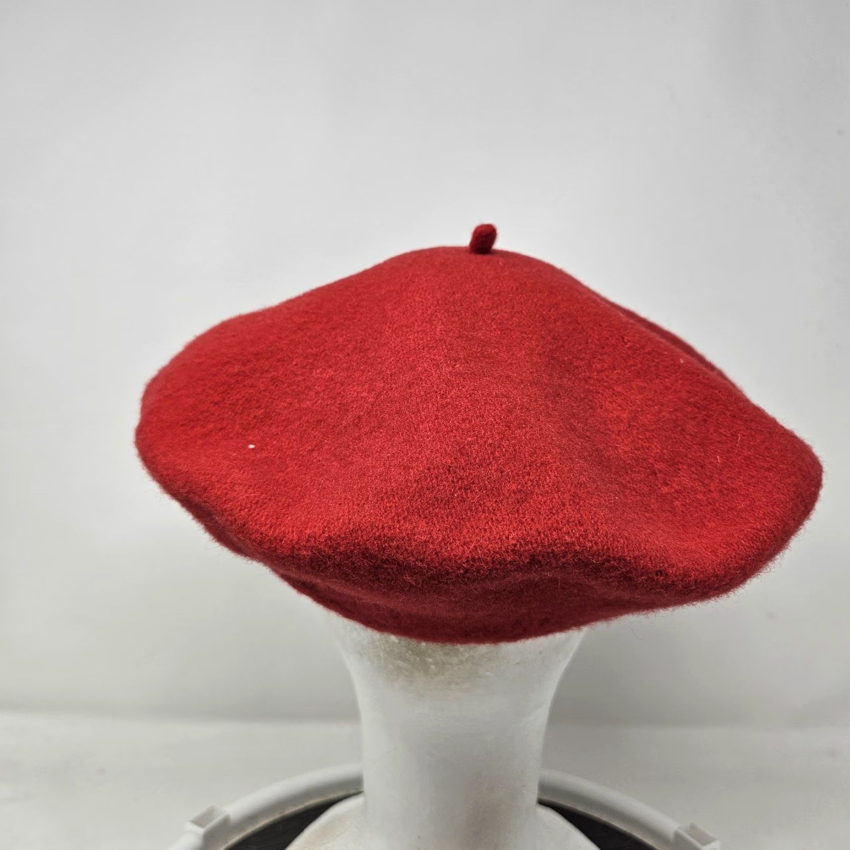 Vintage VINTAGE Beret Basque Hat Beret Fitted Womens Medium Red Wool Lined Solid Fall Winter Womens Hat Size ONE SIZE - 4 Thumbnail