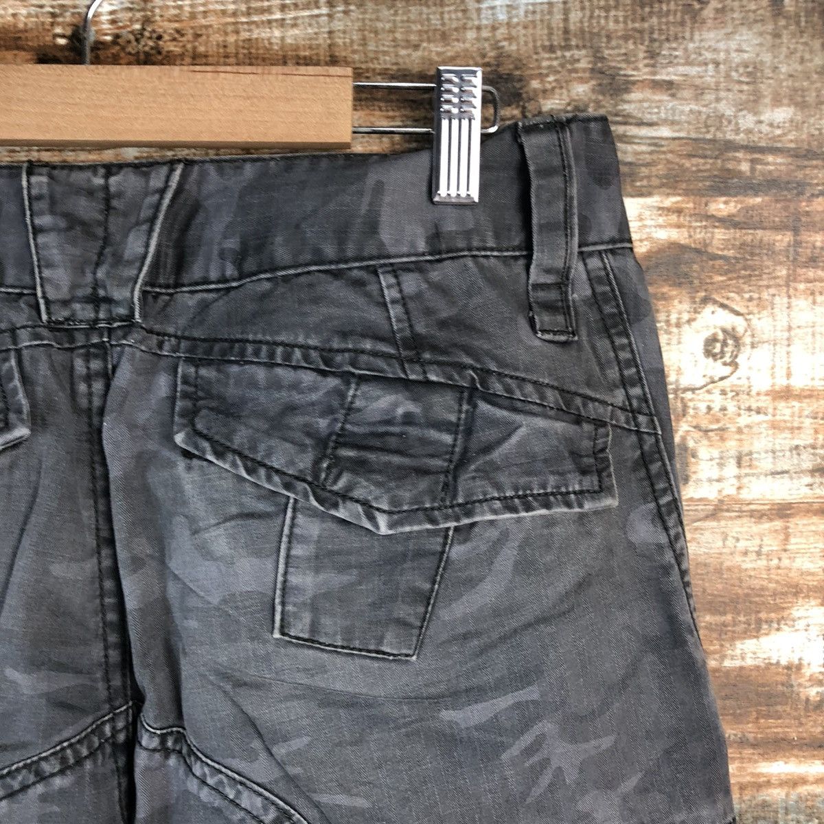 Japanese Brand DL Camo Gray Cargo Military utility Multipocket Pants #C638 Size US 29 - 19 Thumbnail