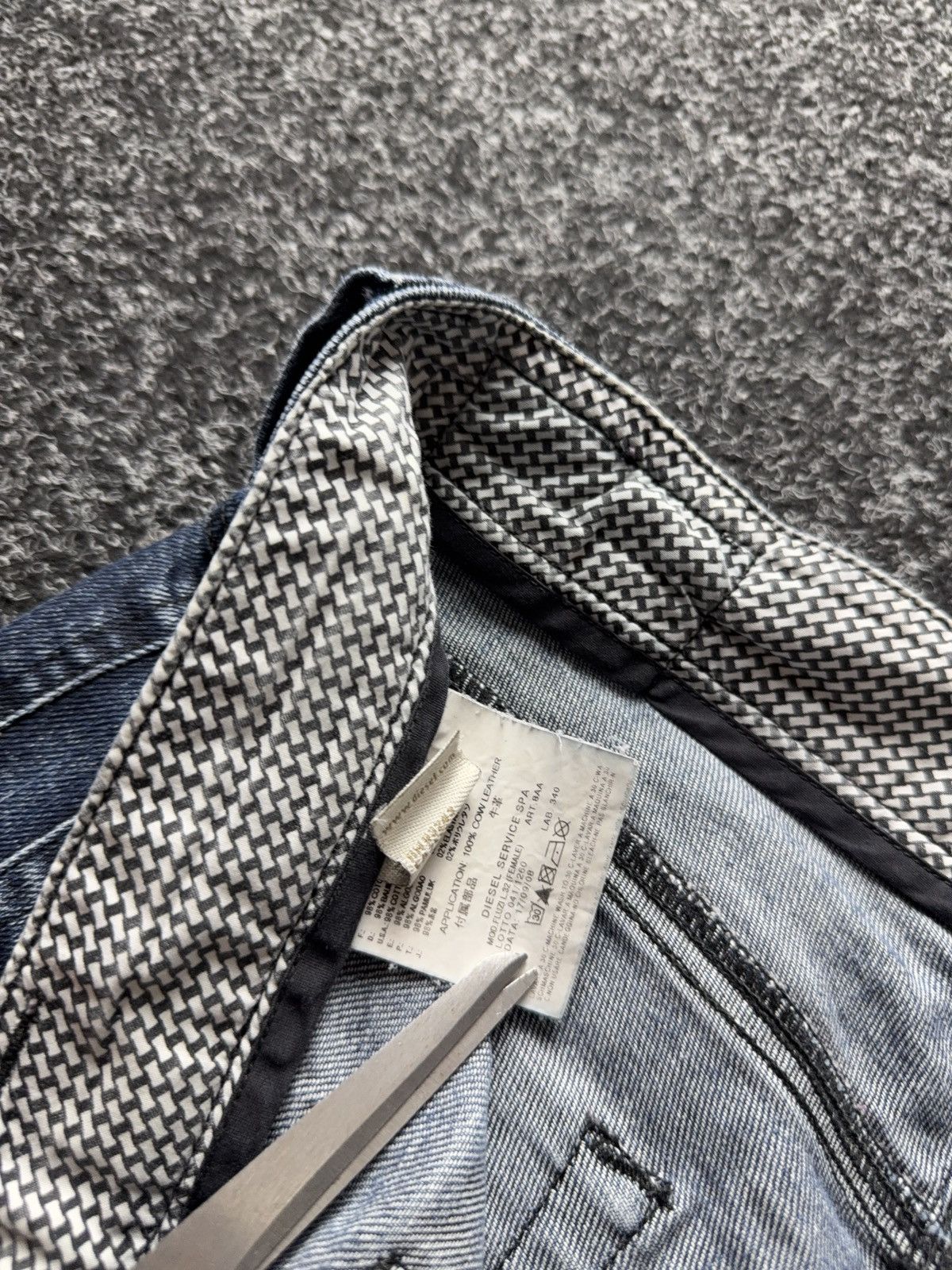 Diesel Luxury 00s Diesel FLUZI Flare Bootcut Jeans Y2K Denim Fade Size 30" / US 8 / IT 44 - 12 Thumbnail
