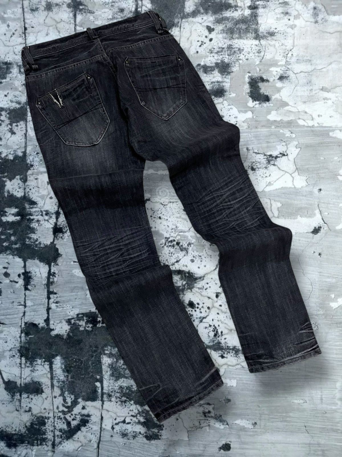 Tornado Mart Vintage 1990s Og Japan Designer RattleTrap Distressed Denim Size US 29 - 13 Thumbnail