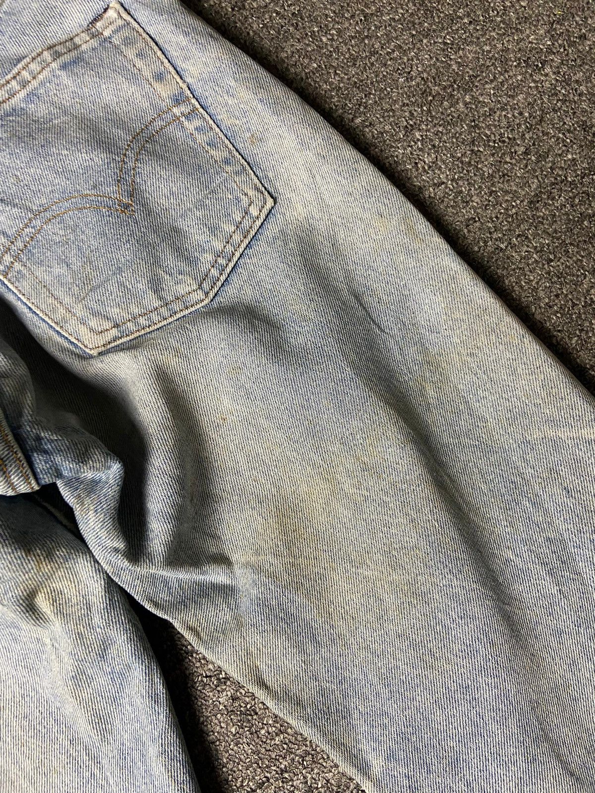 Levi's Levis Strauss Co. Light Washed Denim Jeans (165) Size US 26 / EU 42 - 3 Thumbnail