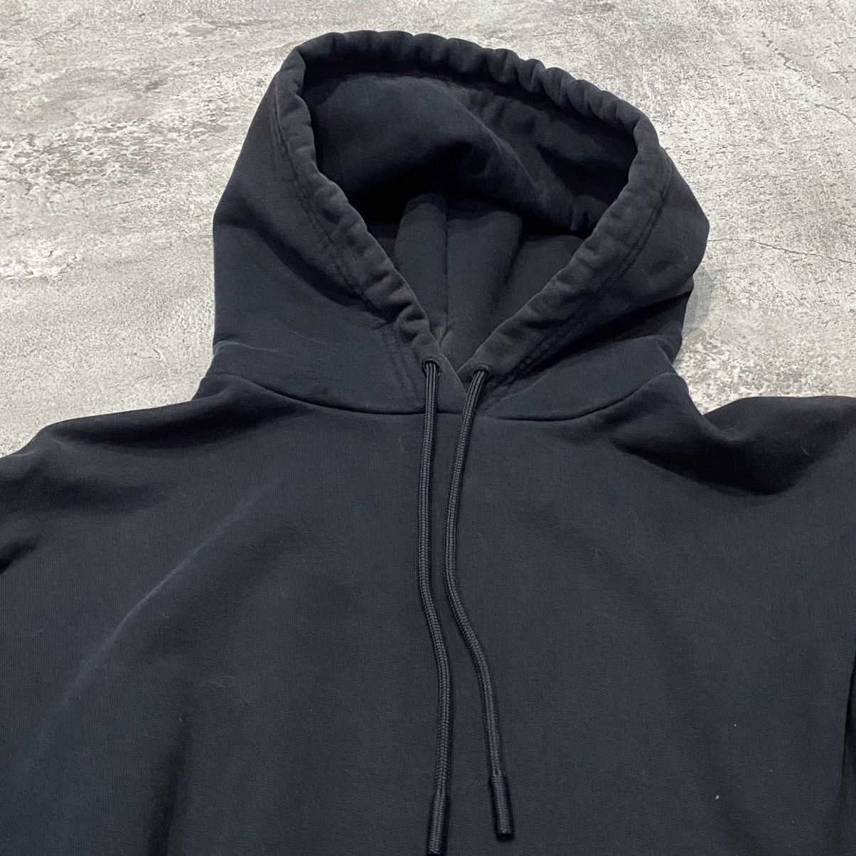 Balenciaga Balenciaga Back Logo Hoodie Size US S / EU 44-46 / 1 - 4 Thumbnail