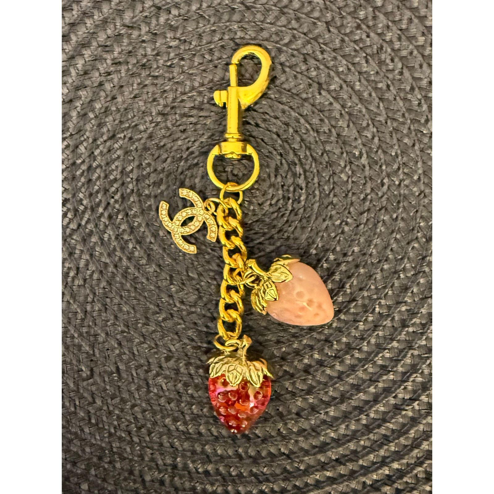Other Gorgeous Handmade Designer Bag Purse Charm Keychain Size ONE SIZE - 4 Thumbnail
