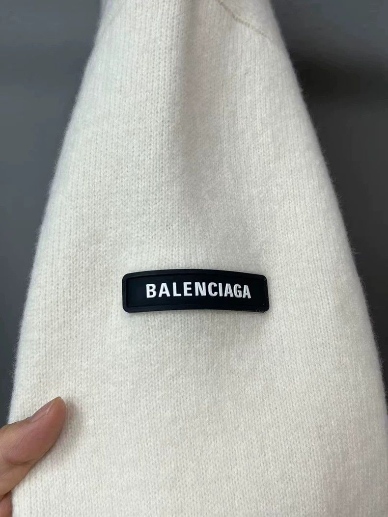 Balenciaga Balenciaga Sleeve-label cardigan Size M / US 6-8 / IT 42-44 - 3 Thumbnail