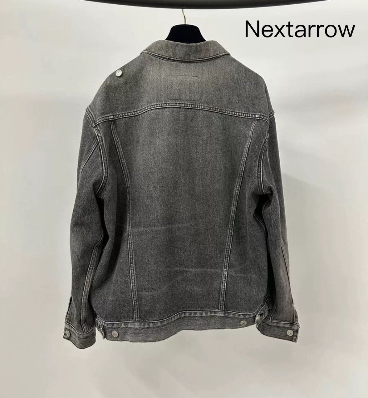 Balenciaga Balenciaga black asymmetrical denim jacket Size US XS / EU 42 / 0 - 2 Thumbnail