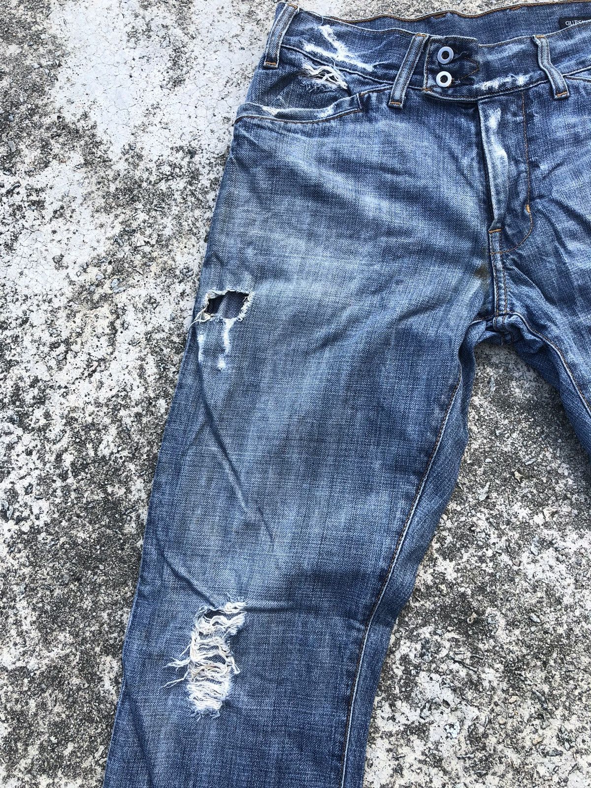 Guess × Vintage Guess Premium Jeans Size US 31 - 2 Thumbnail
