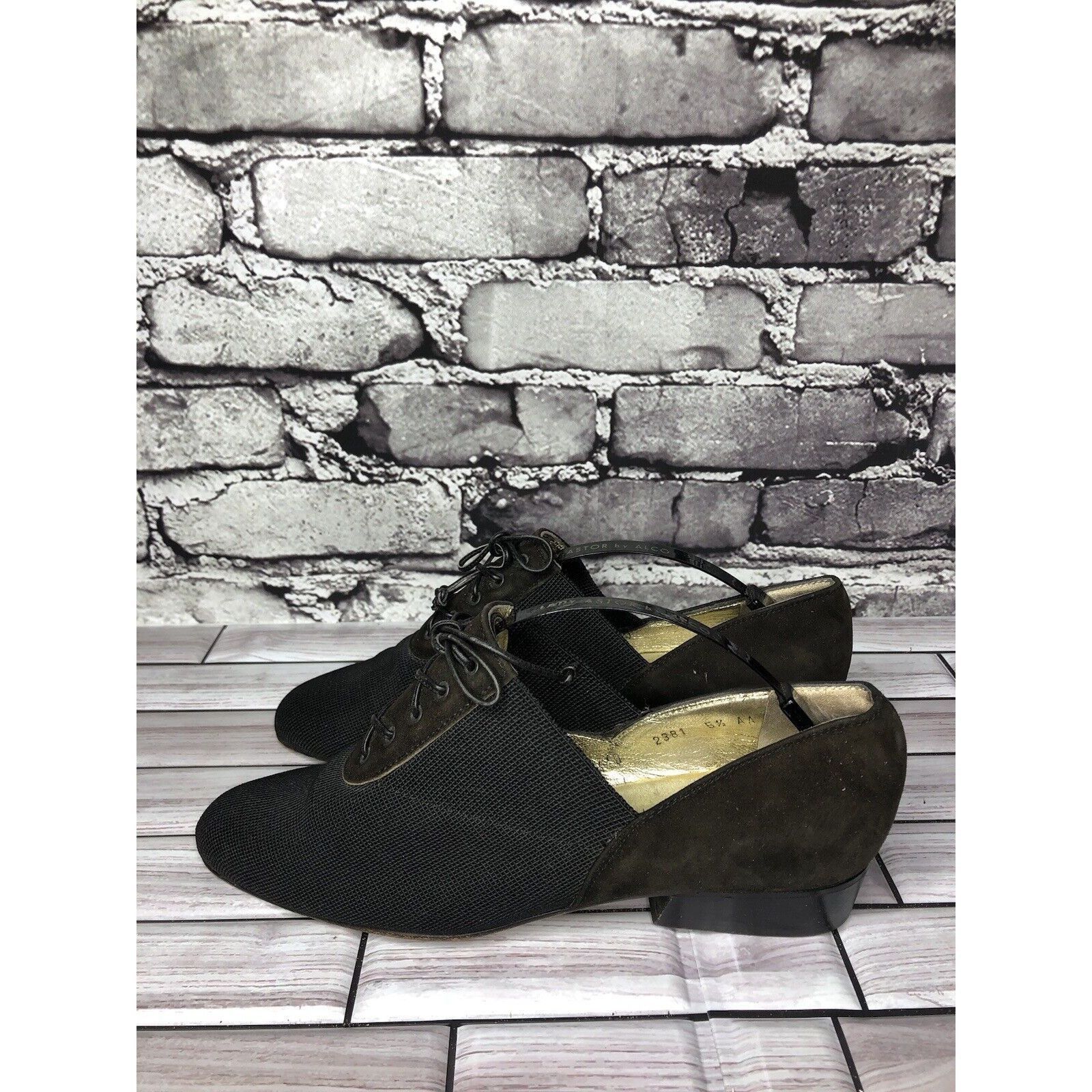 Walter Steiger Walter Steiger Black Suede Leather Lace Up Low Heel Oxfords Size US 5.5 / IT 35.5 - 6 Thumbnail
