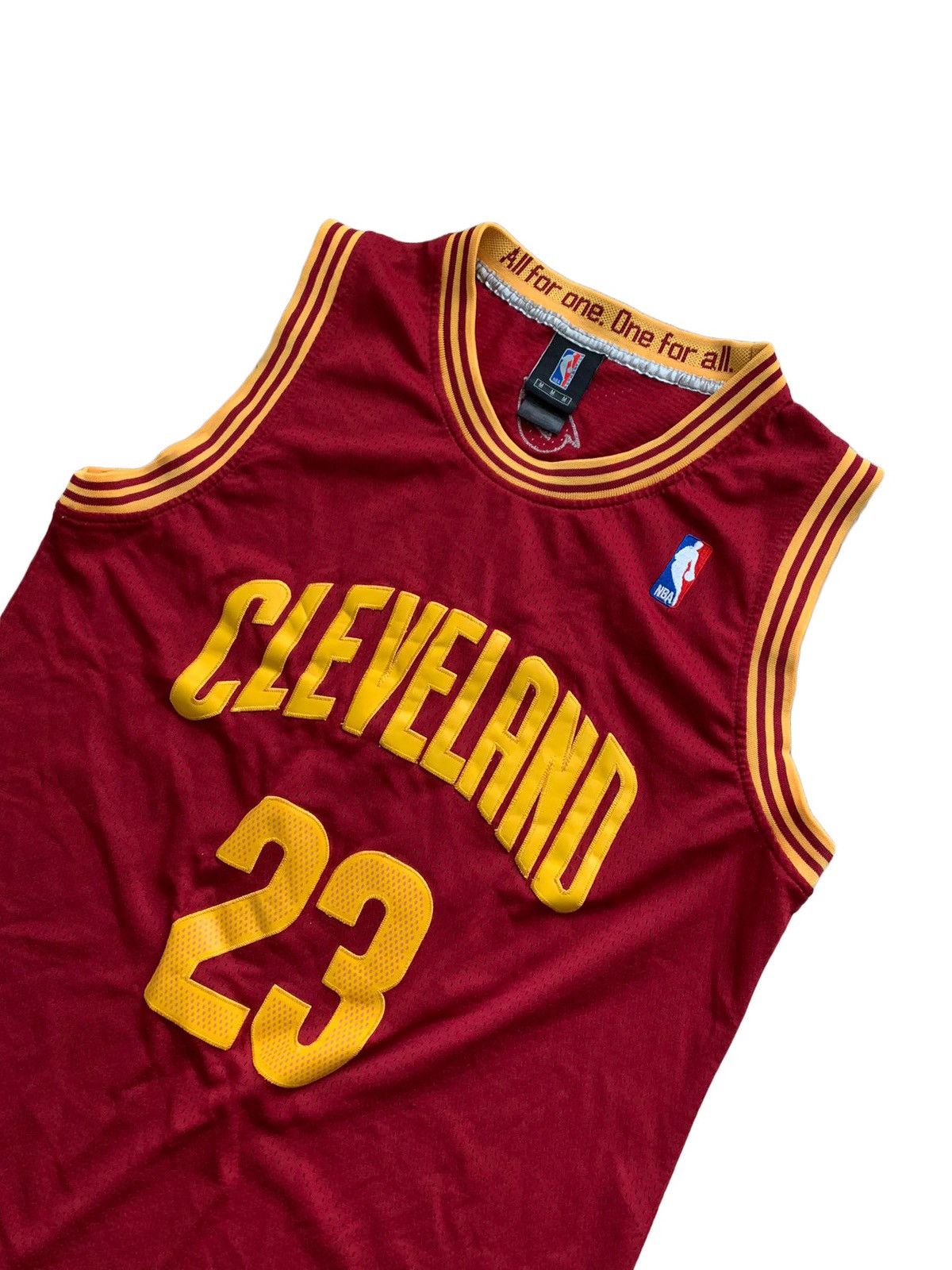 NBA × Vintage Vintage Lebron James 23 Cleveland Cavaliers jersey Shirt Size US M / EU 48-50 / 2 - 2 Thumbnail