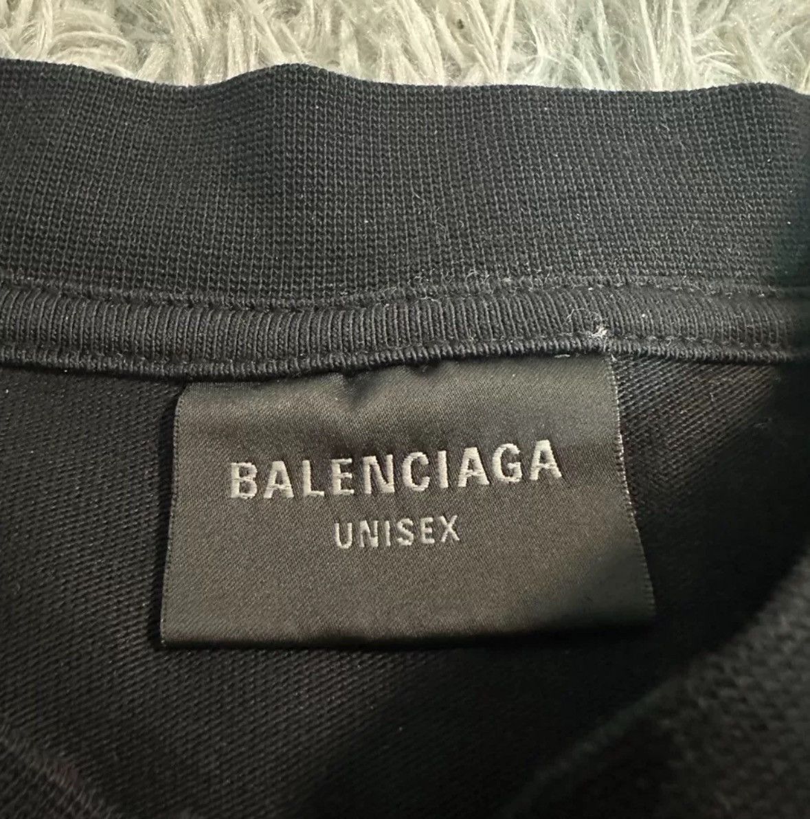 Balenciaga Balenciaga 24fw destroys old flame short sleeved shirt Size US S / EU 44-46 / 1 - 6 Thumbnail