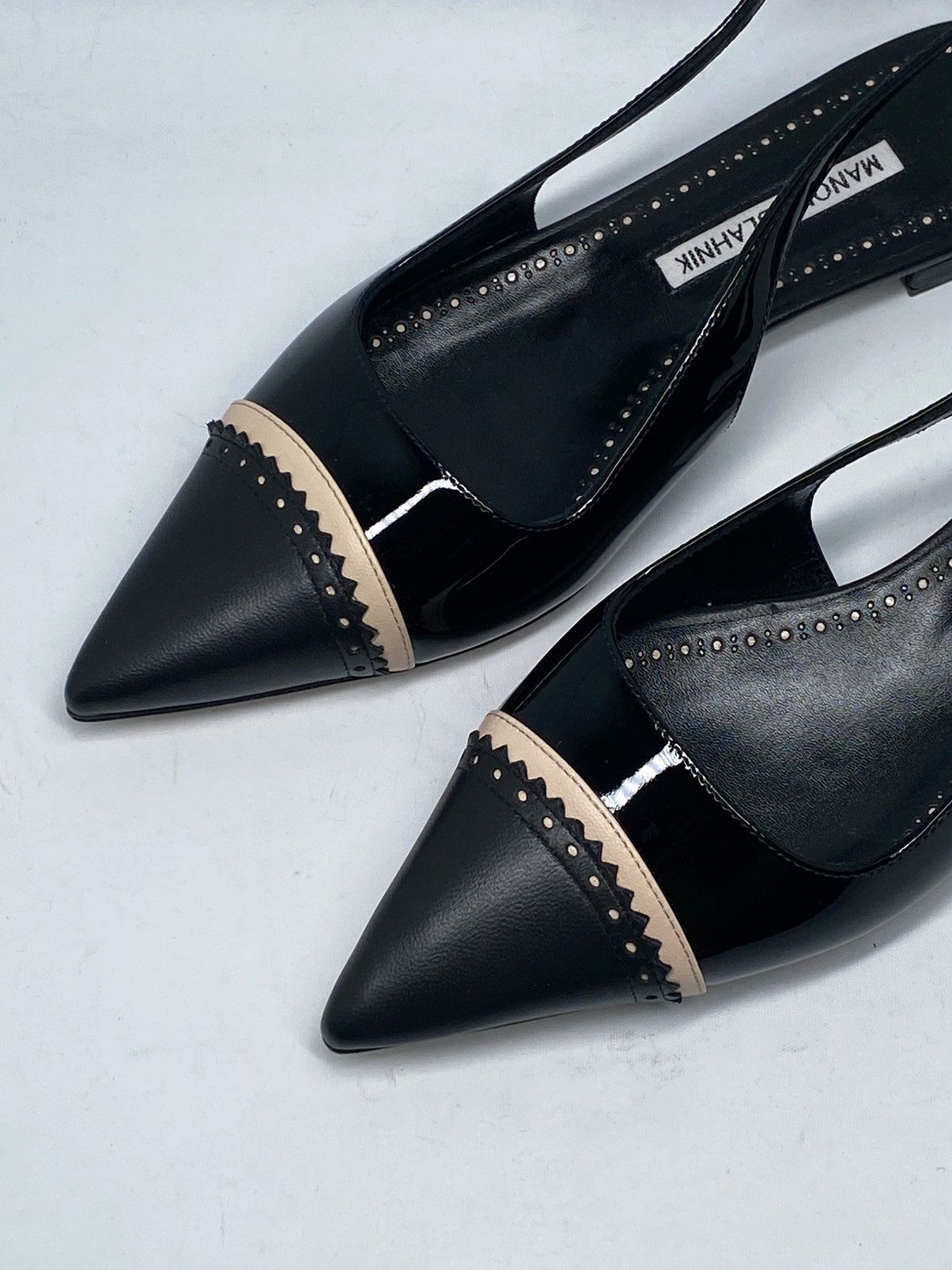 Manolo Blahnik Manolo Blahnik Leather Slingback Flats size 36 Size US 6 / IT 36 - 6 Thumbnail