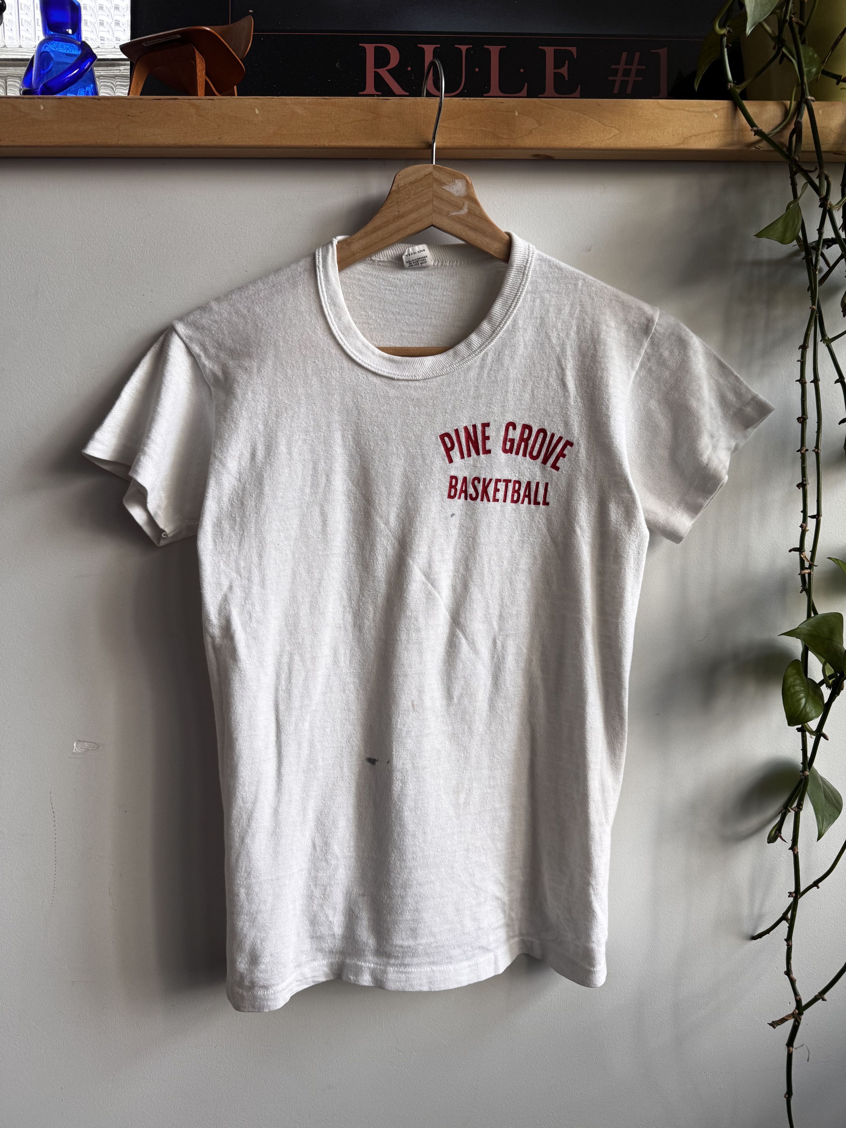 Vintage 60s Russell Basketball T shirt Size m fits XS/S Size US M / EU 48-50 / 2 - 1 Thumbnail