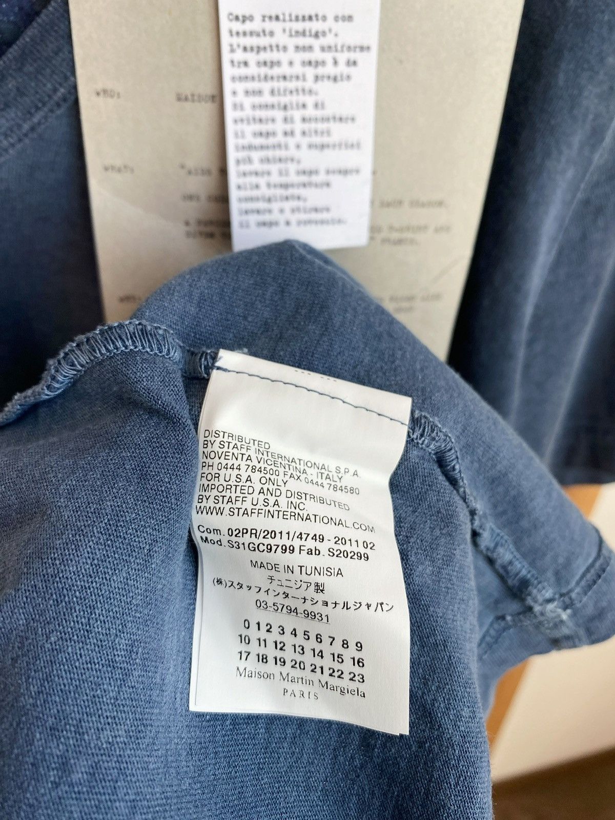 Maison Margiela MAISON MARTIN MARGIELA AIDS garment dyed v- neck t-shirt Size US S / EU 44-46 / 1 - 19 Thumbnail