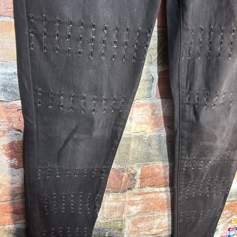 L&B L&B Lucky & Blessed Eyelet Distressed Jeans Size 6 Size 28" / US 6 / IT 42 - 4 Thumbnail
