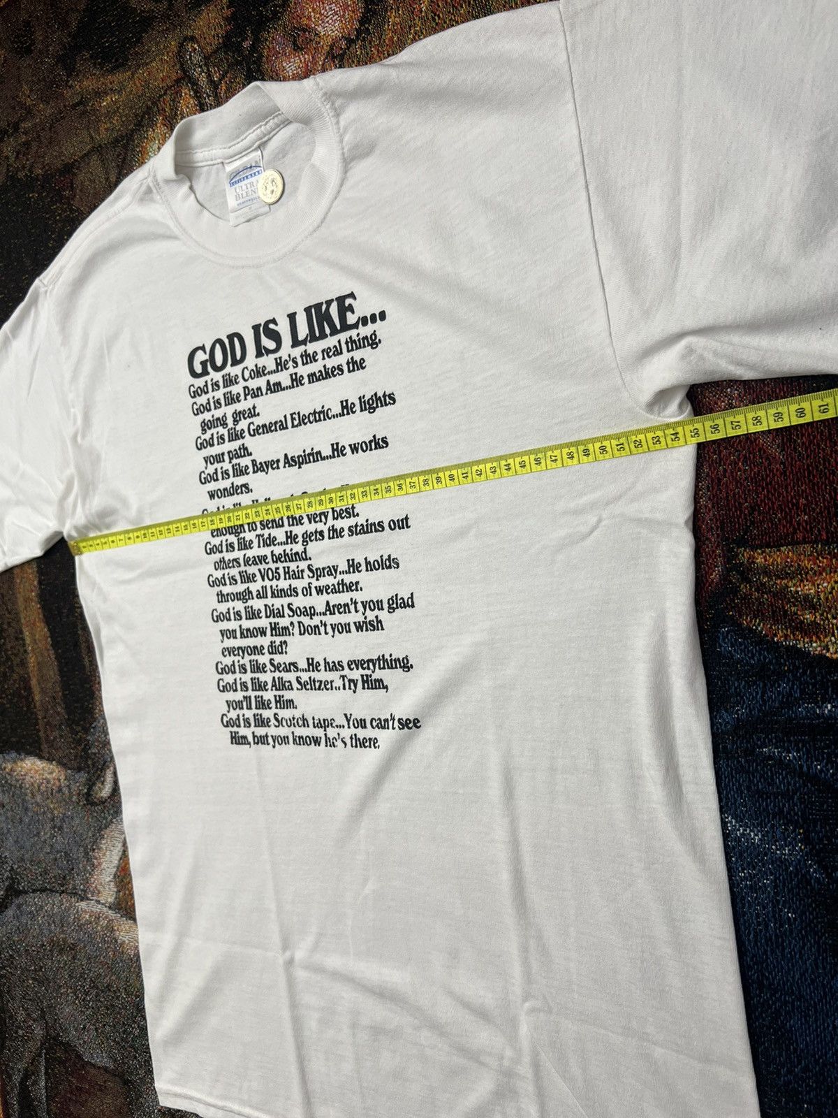 Vintage 90s "God is Like..." Jesus Tee Size US L / EU 52-54 / 3 - 5 Thumbnail