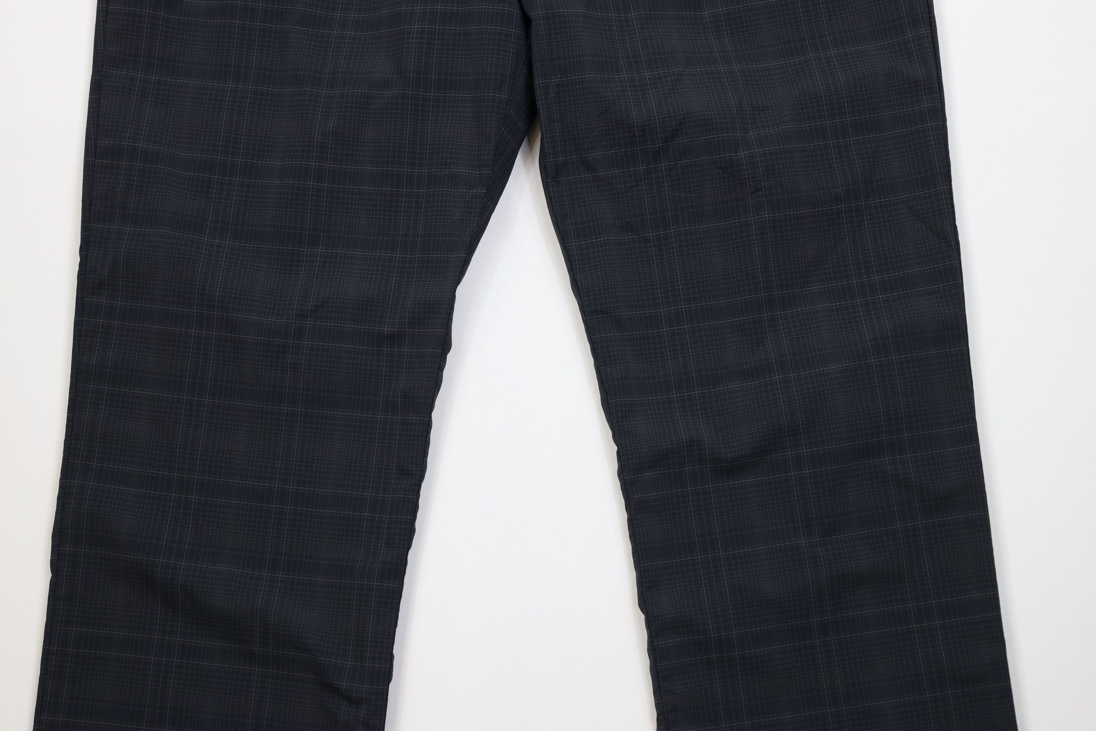 Under Armour Vintage Under Armour Fit Wide Leg Golfing Chino Pants Plaid Size US 40 / EU 56 - 3 Thumbnail