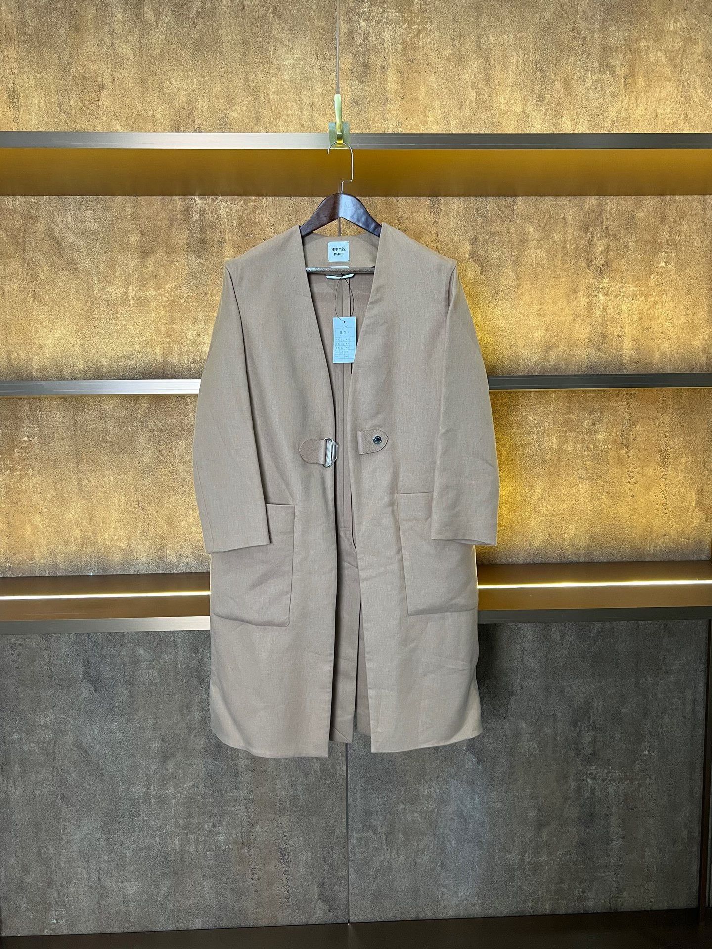 Hermes Hermes Khaki Linen Coat Size XXS / US 00 / IT 34 - 1 Thumbnail