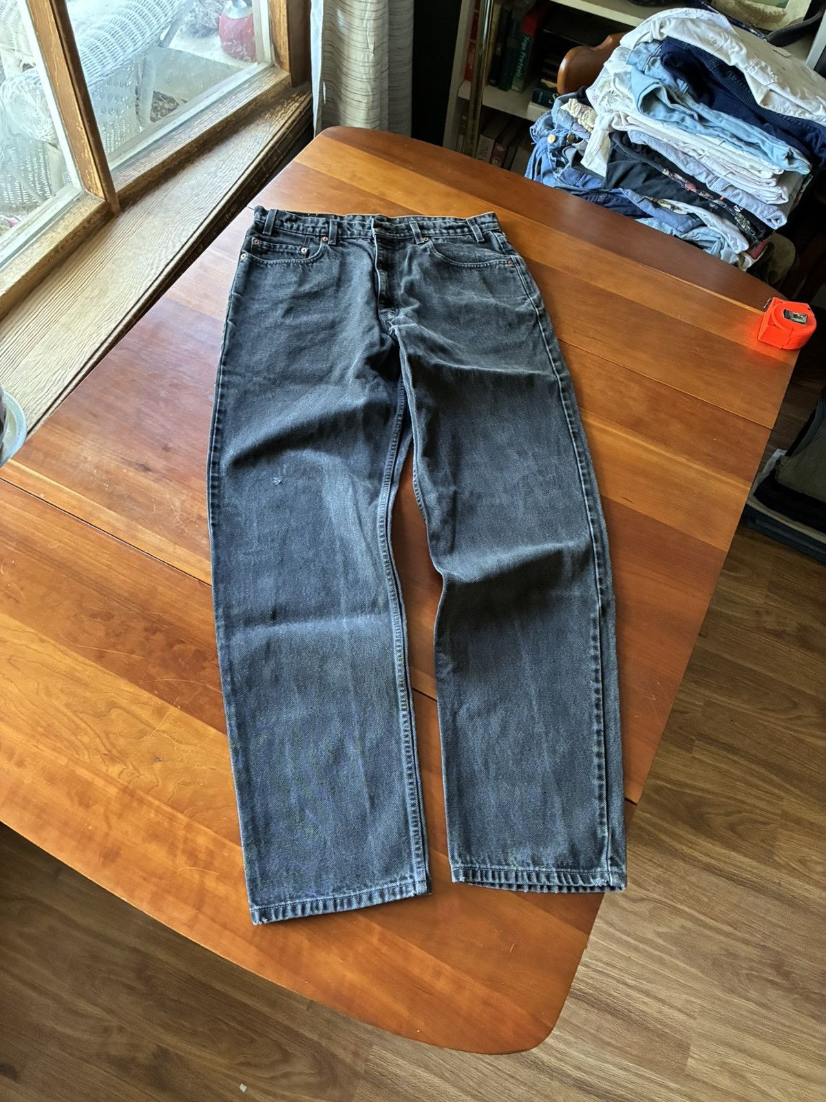 Levi's Vintage 90s Levis 550 baggy black denim jeans Size US 33 - 4 Thumbnail