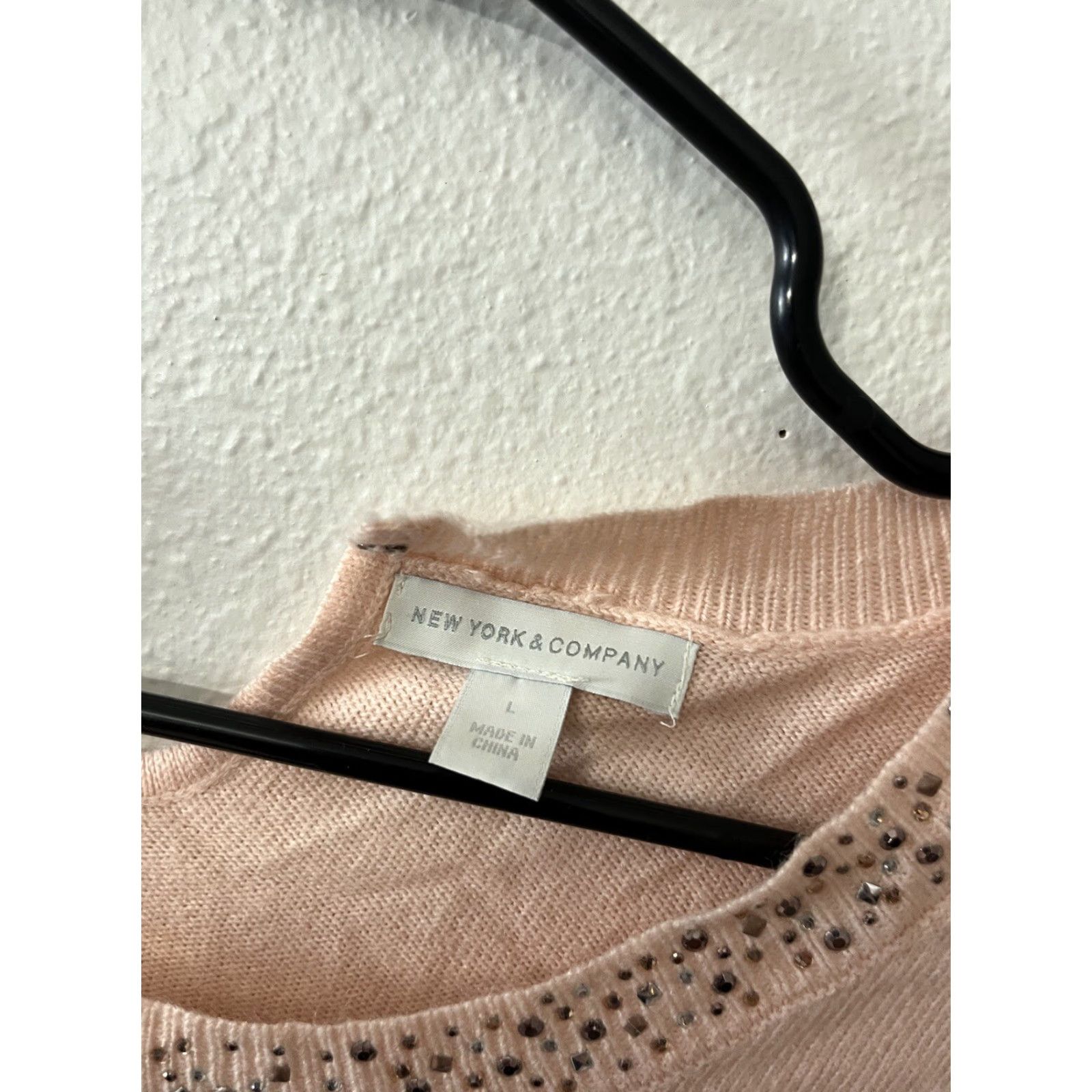 Vintage NEW YORK & COMPANY Women's Sweater Pink Large Key Hole Rear 3/4 Sleeve Size L / US 10 / IT 46 - 3 Thumbnail