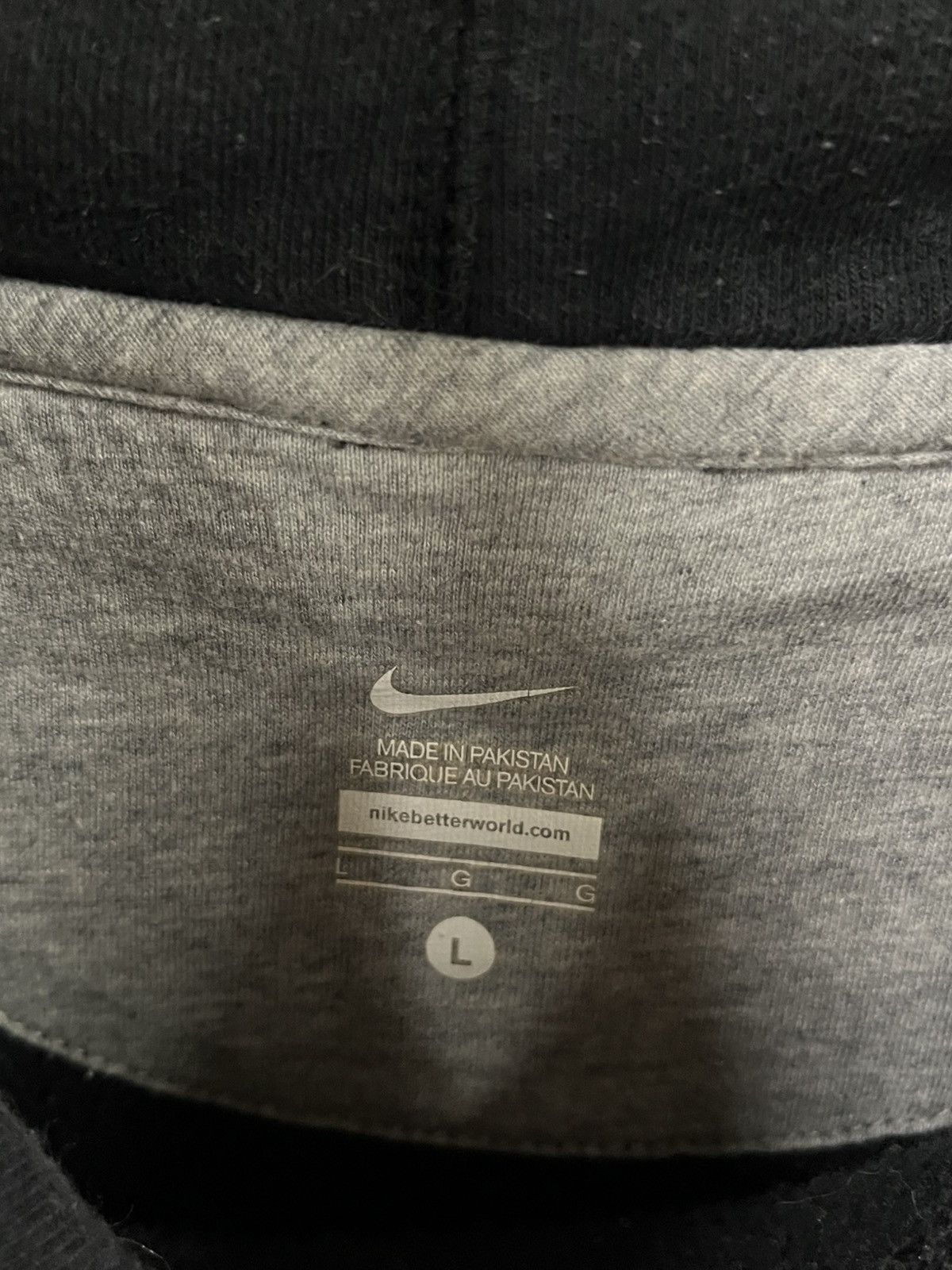 Nike Nike center swoosh spell out hoodie streetwear hype rare Size US L / EU 52-54 / 3 - 5 Thumbnail