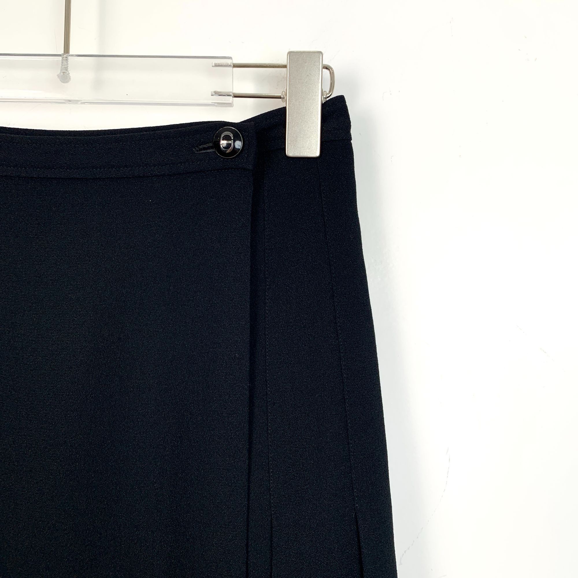 Christian Dior Monsieur Christian Dior Black Side Button Pleated Casual Skirt Size 3 Size 34" / US 12 / IT 48 - 6 Thumbnail