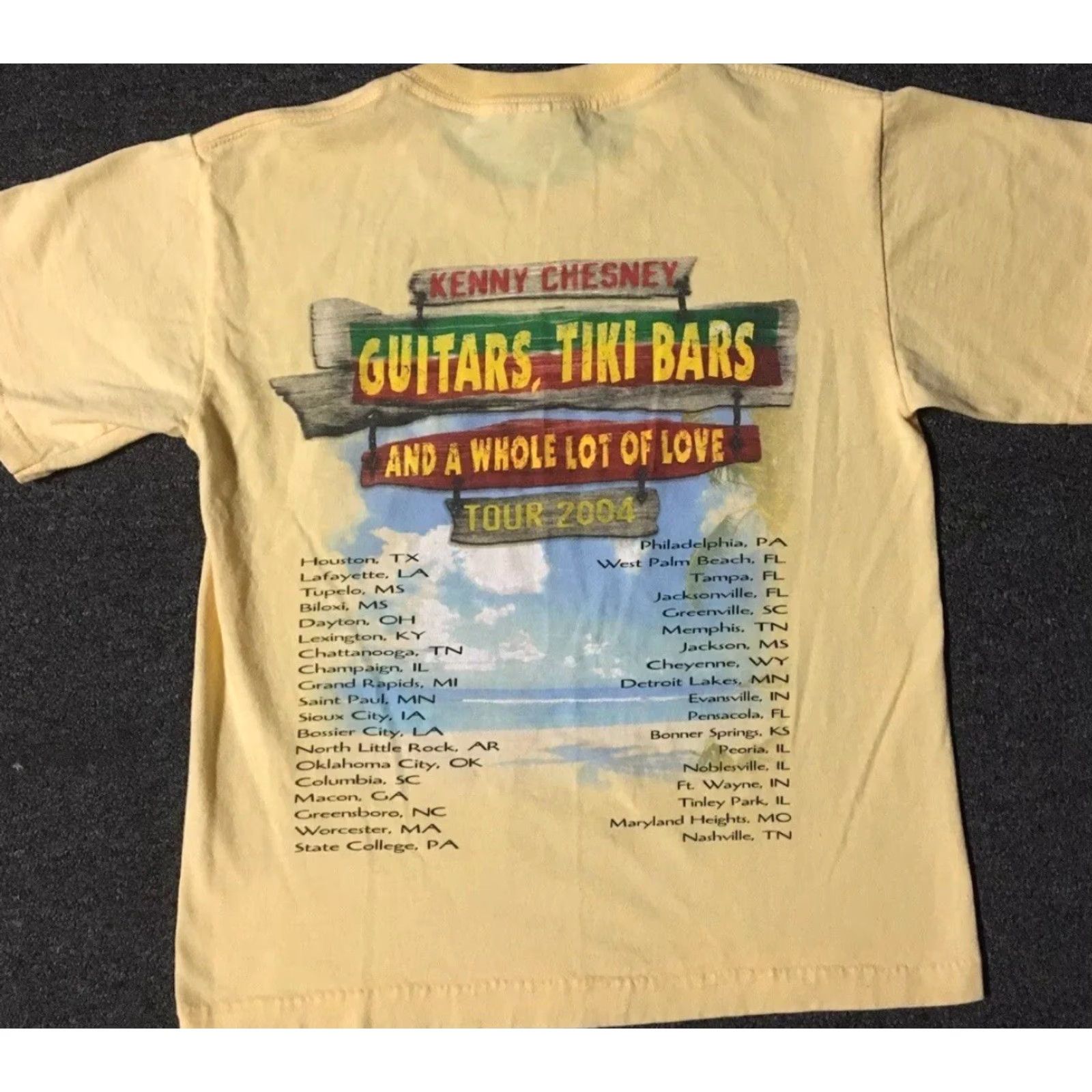 Vintage VINTAGE Kenny Chesney Faded Tour Shirt XS Concert Cowboy Rock Grunge 90s Y2K Mens T-Shirt Yellow Limited Studies Size US XS / EU 42 / 0 - 2 Thumbnail