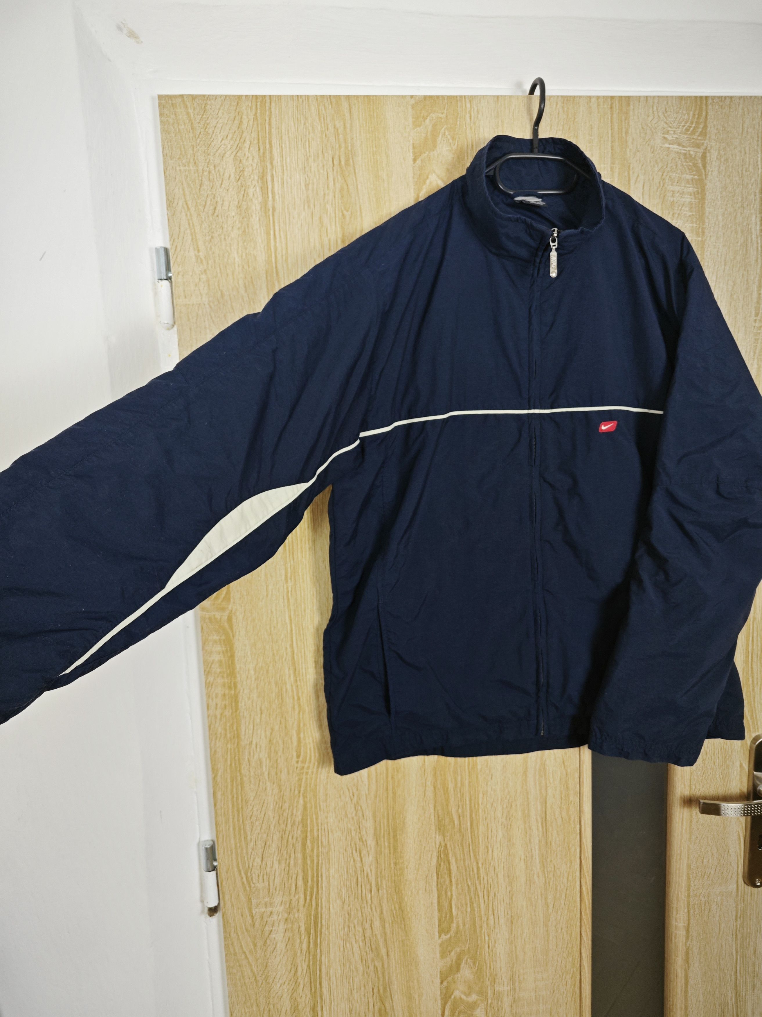 Nike Nike vintage jacket Size US L / EU 52-54 / 3 - 3 Thumbnail