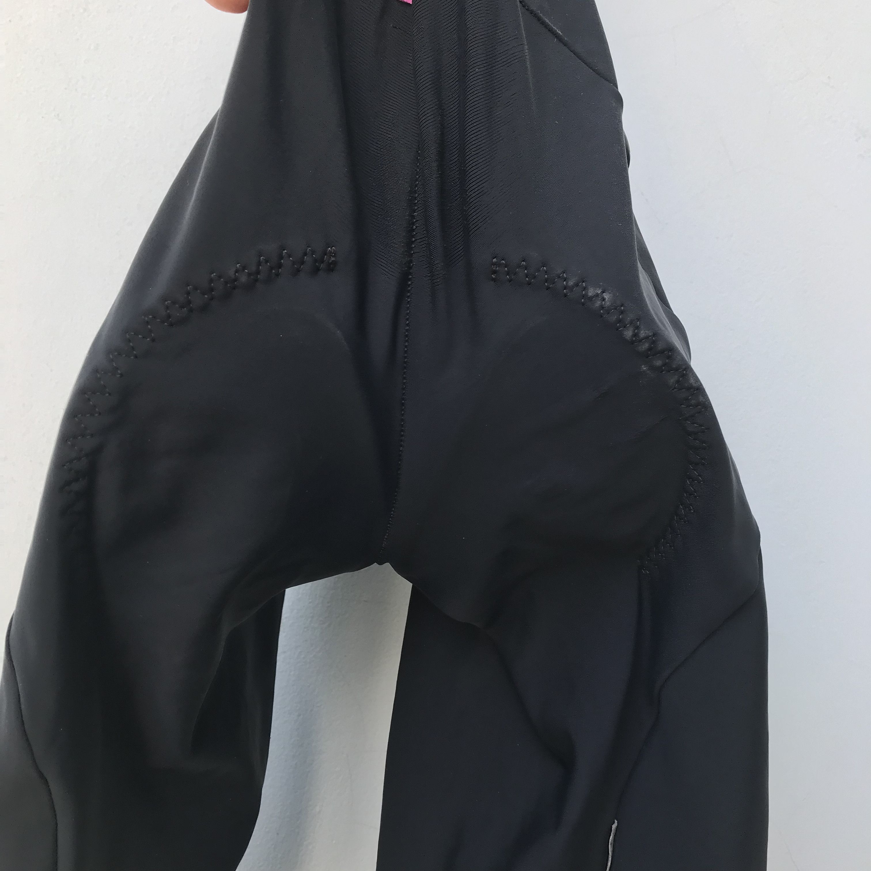 Designer × GOREWEAR × Swissgear Assos T.neoPro_s7 bib shorts Bike Jersey short pants black Size US 34 / EU 50 - 18 Thumbnail