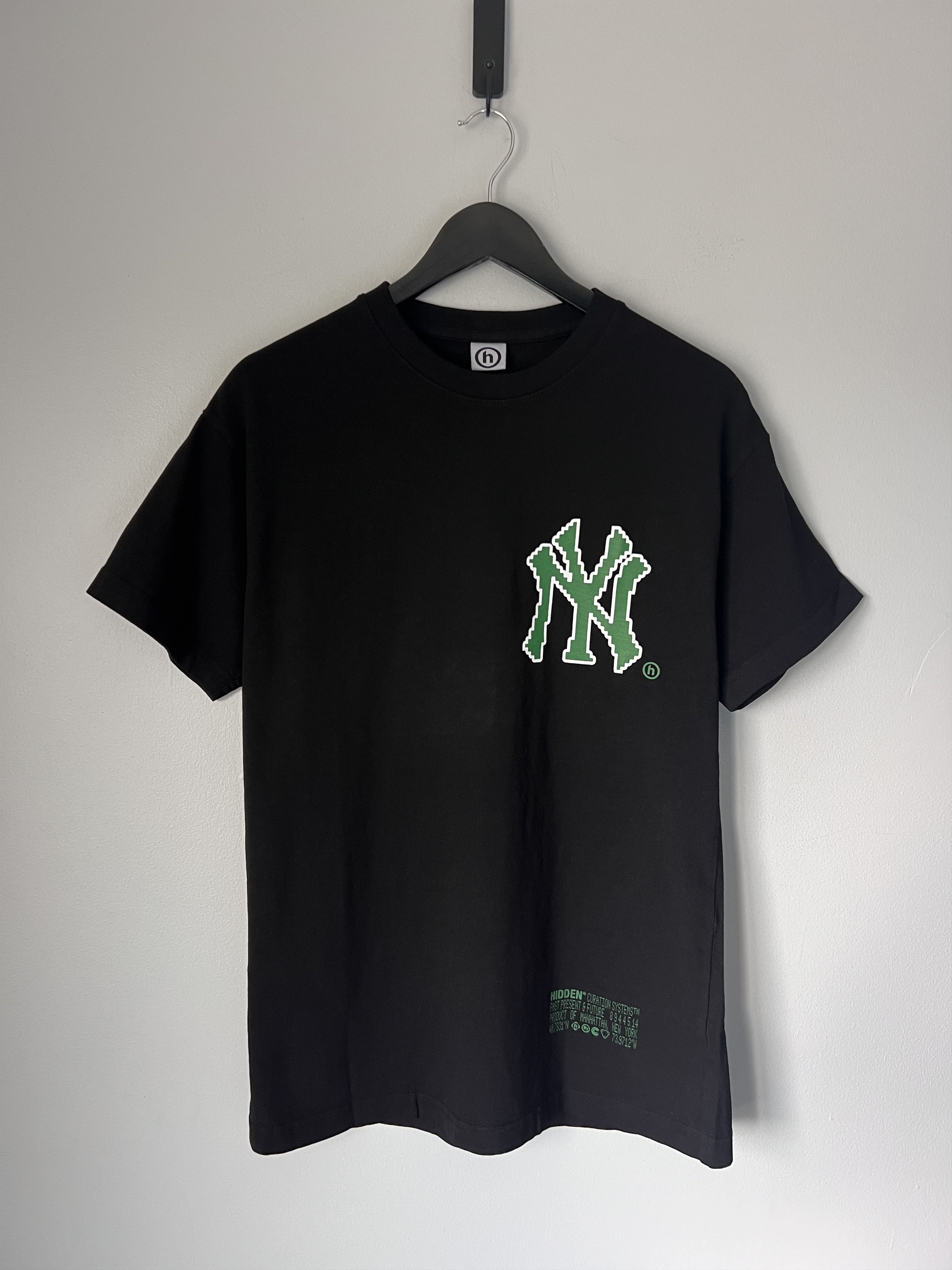 HIDDEN Hidden NY Yankees Pixel Tee in Black Size US S / EU 44-46 / 1 - 1 Thumbnail