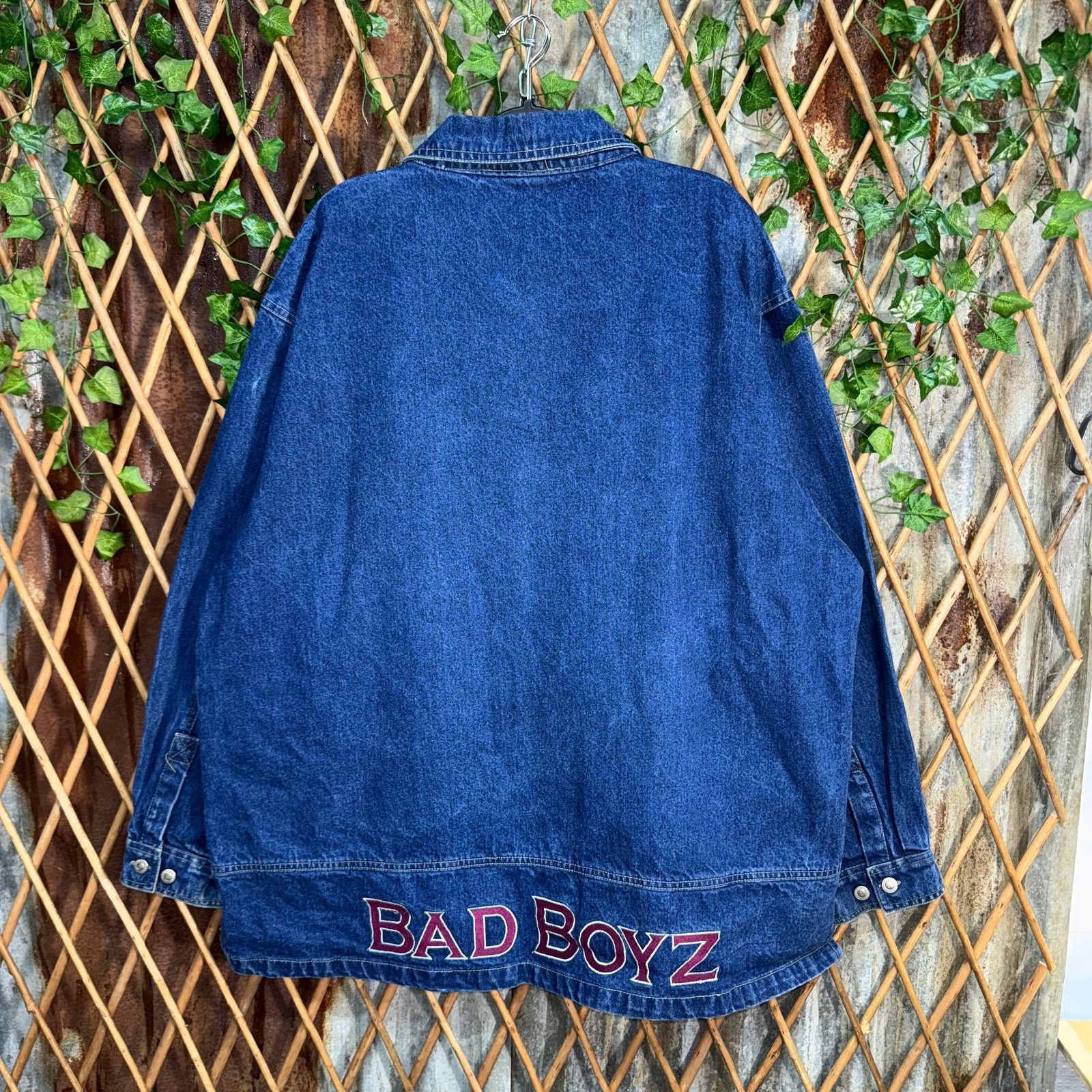 Vintage Vintage Y2K bad boyz records hip-hop embroider denim jacket Size US XXL / EU 58 / 5 - 2 Thumbnail
