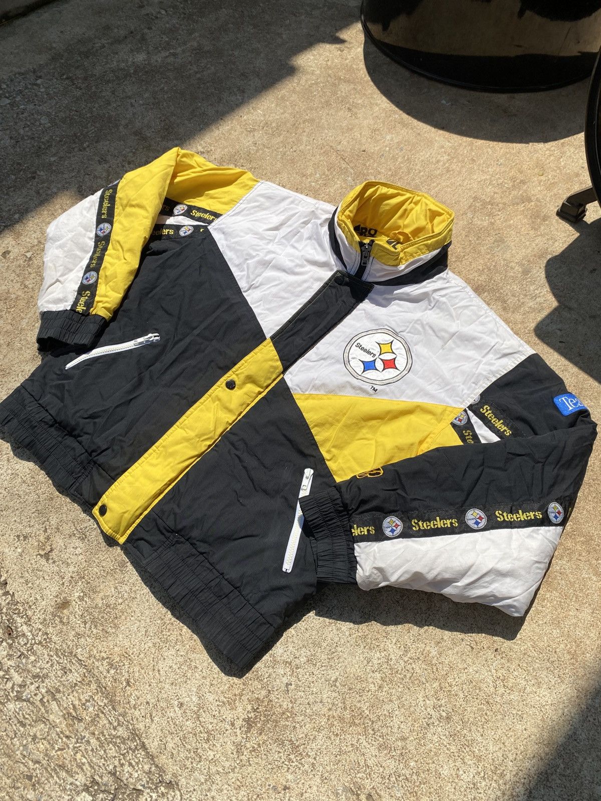 Pro Player Vintage NFL Pittsburgh Steelers Full Sip Pro Player Size US M / EU 48-50 / 2 - 2 Thumbnail