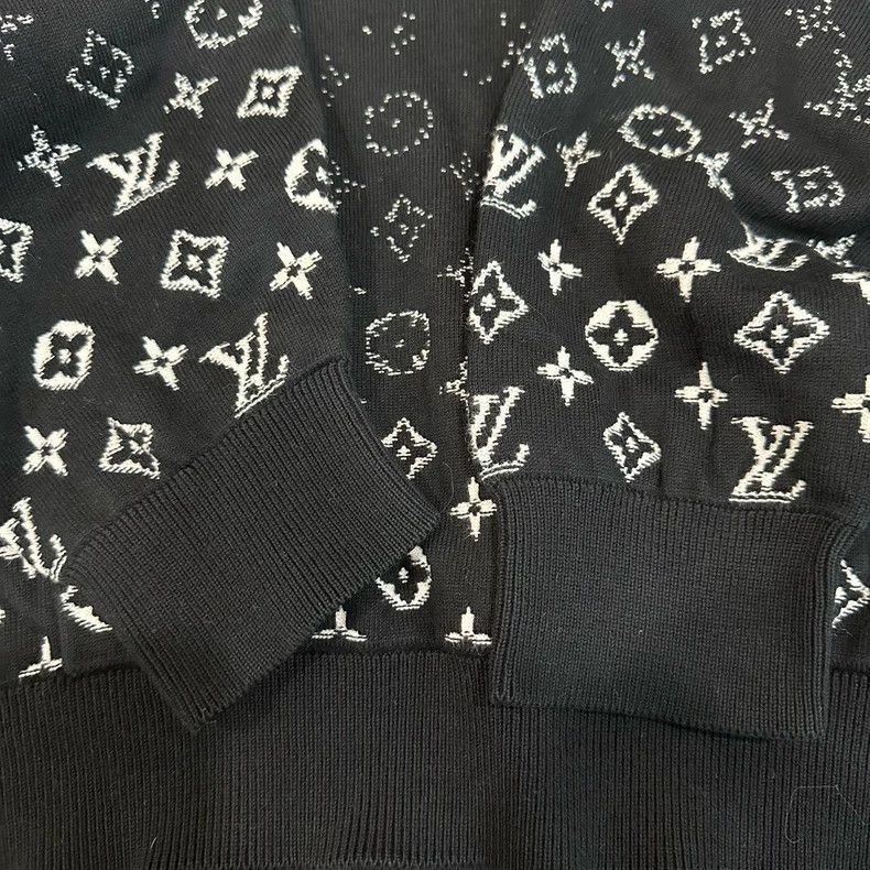 Louis Vuitton Louis Vuitton Black Full Print Gradient Hoodie Nextarrow-25 Size US XL / EU 56 / 4 - 4 Thumbnail