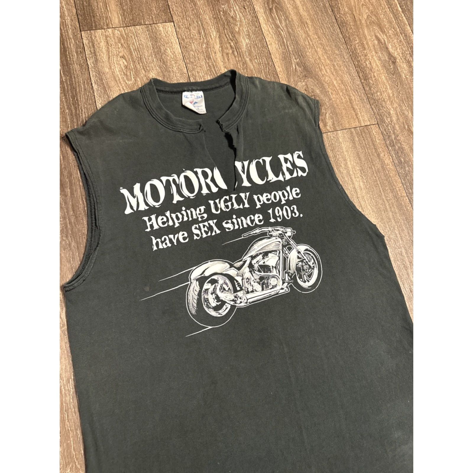 Jerzees VINTAGE 90s Motorcycles Helping Ugly People Have Sex Funny Chopped Cutoff Tee L Shirt Men Black L Size US L / EU 52-54 / 3 - 3 Thumbnail